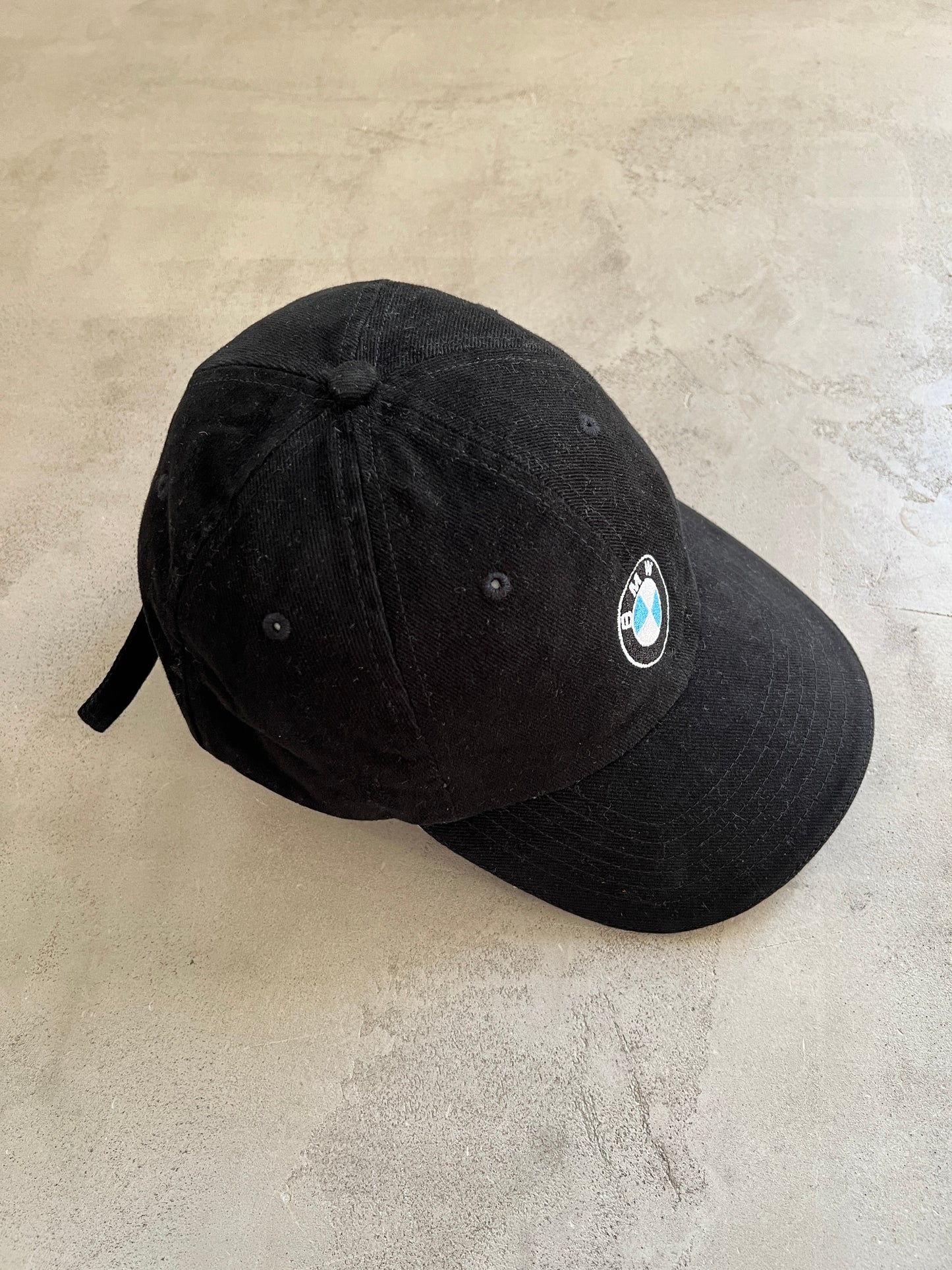 BLACK BMW CAP - 2000S