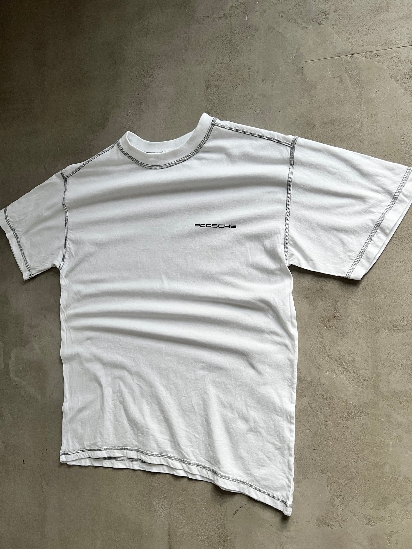 WHITE PORSCHE TEE - 2000S - S/M