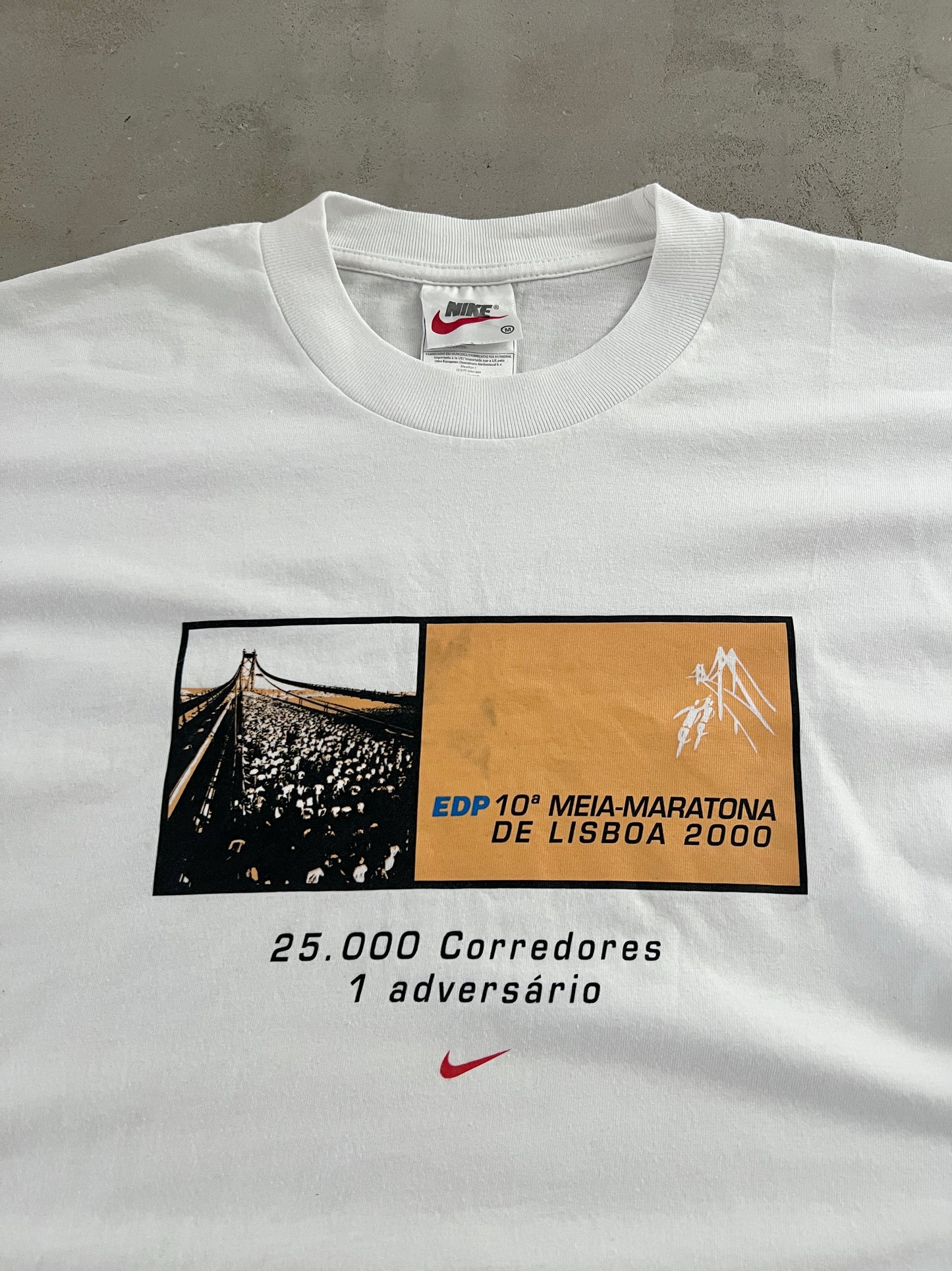 WHITE NIKE LISBOA MARATHON TEE - 2000 - XL