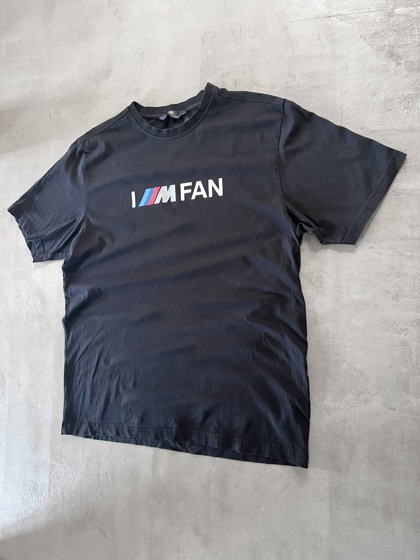 BLACK BMW TEE - 2000S - L