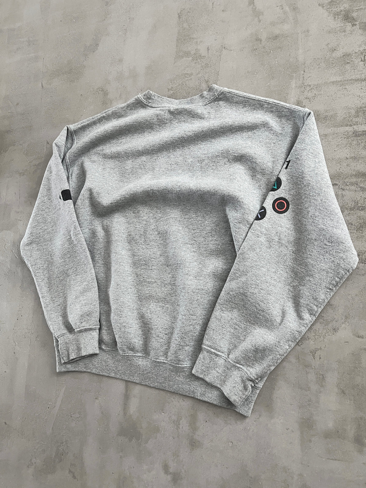 GREY PLAYSTATION SWEATER - 2000S - M