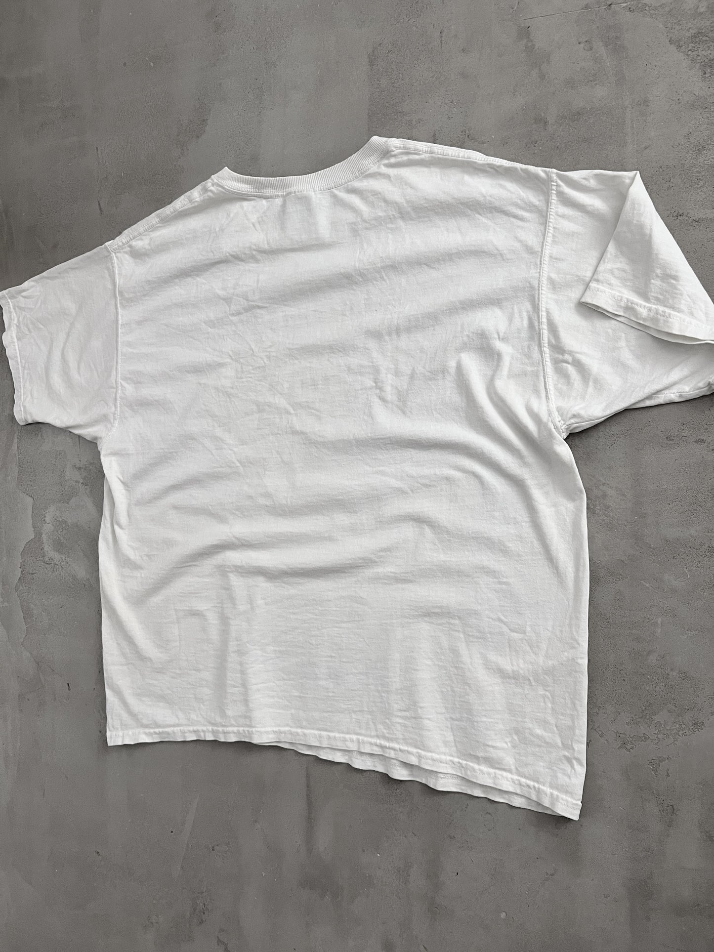 WHITE MERCEDES BENZ TEE - 2001 - L