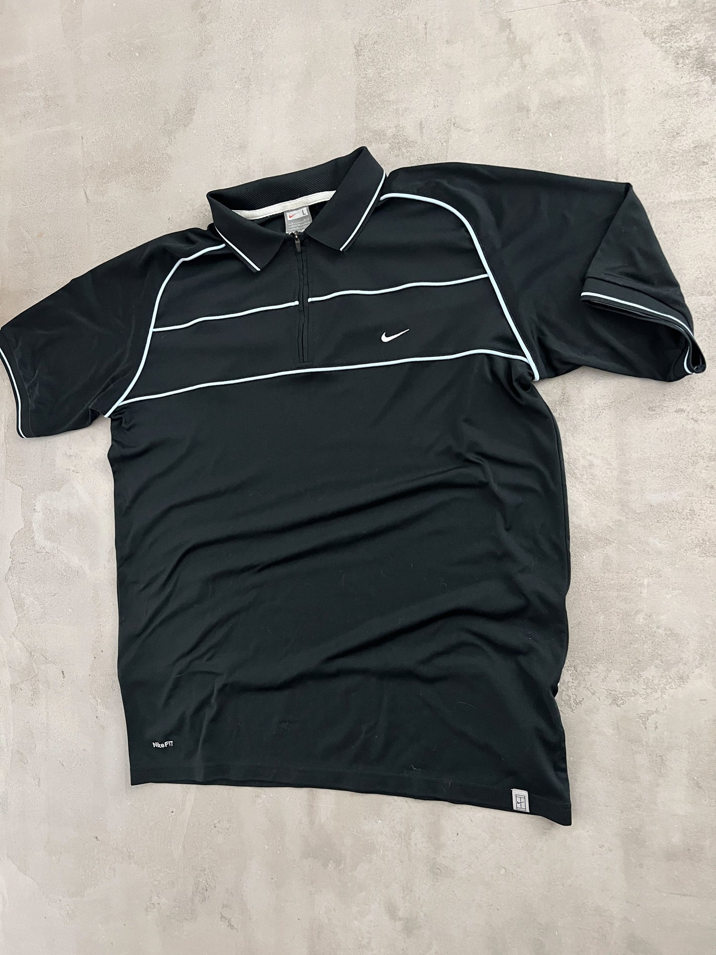 BLACK NIKE COURT POLO - 2000S - L