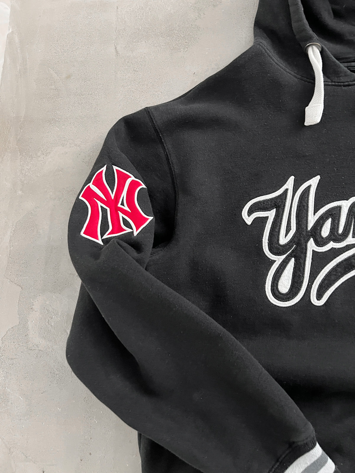 BLACK YANKEES HOODIE - 2000S - L/XL