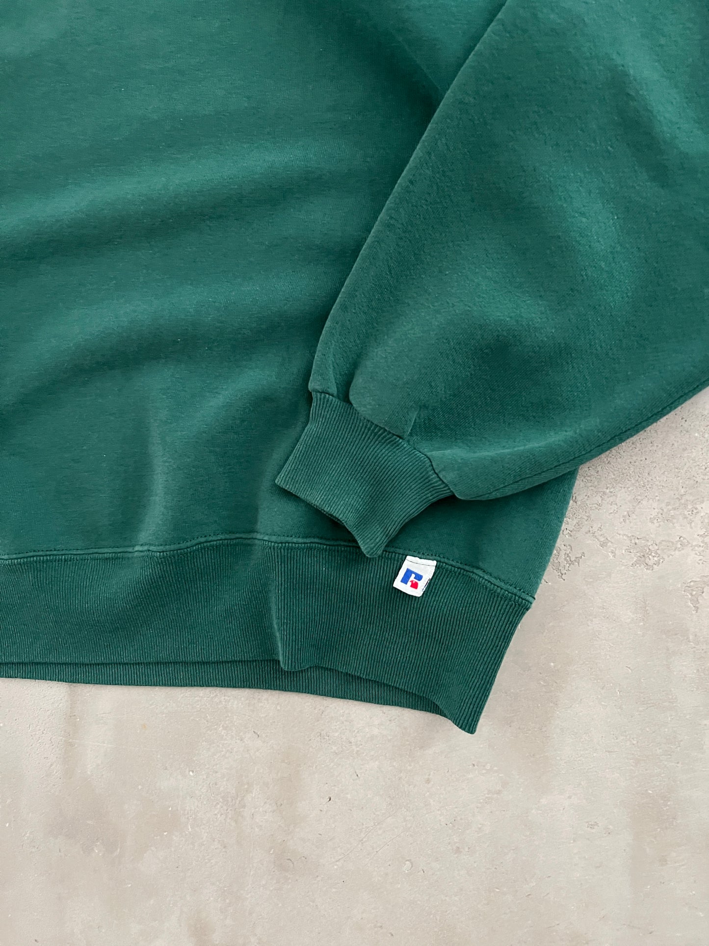 GREEN RUSSELL SWEATER - 1990S - L/M
