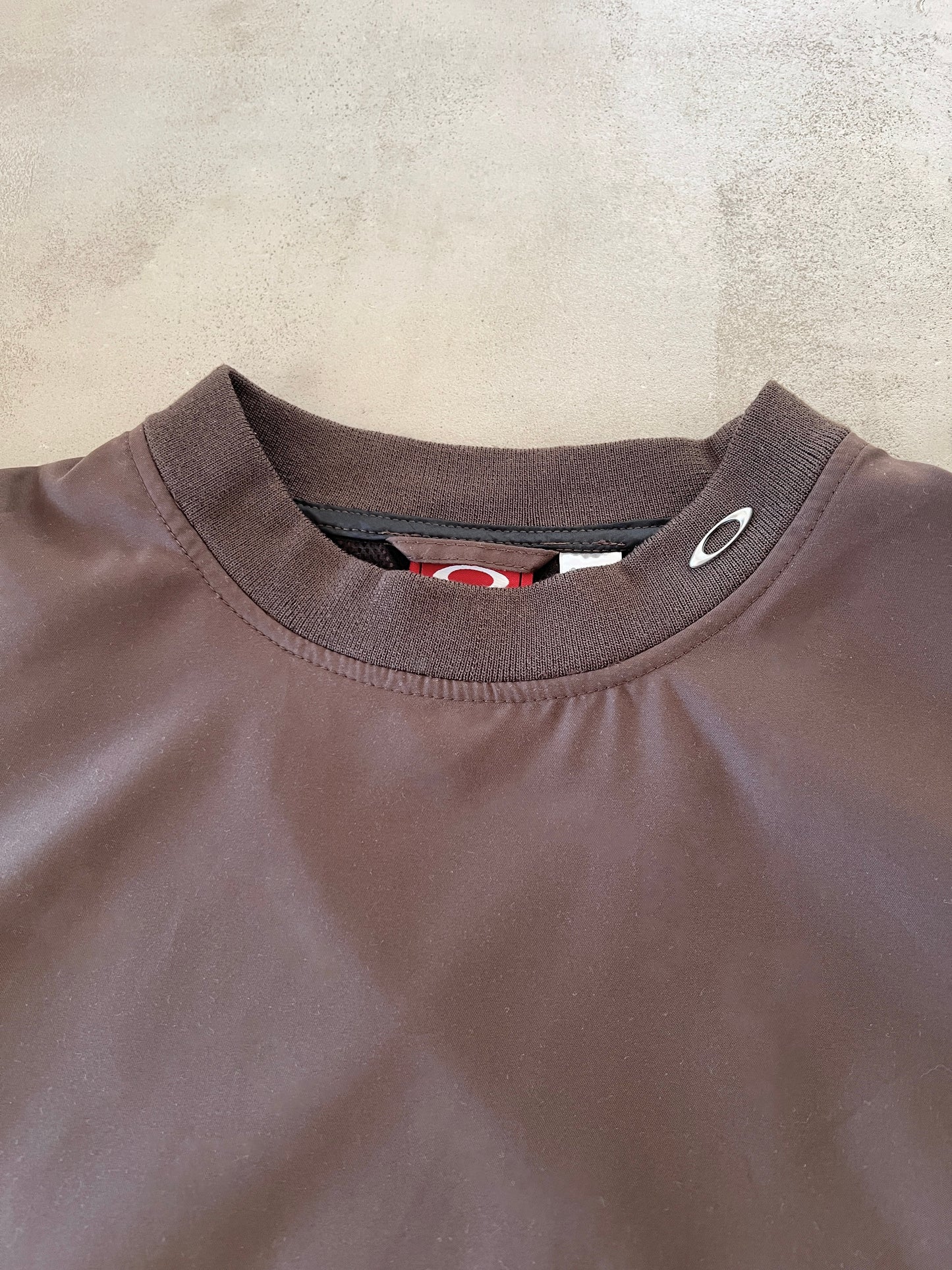 MOCHA OAKLEY SAMPLE LONGSLEEVE - 1990S - XL/L