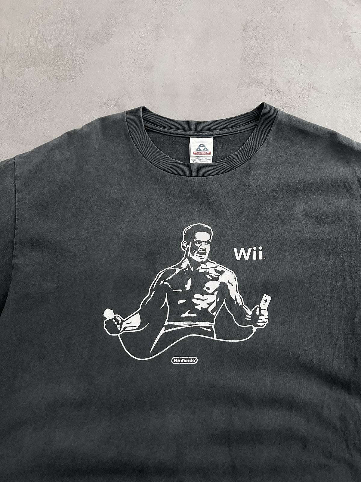 FADED BLACK NINTENDO WII TEE - 2000S - L/XL