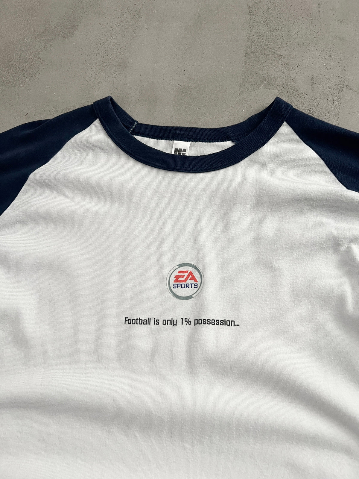 WHITE EA SPORTS FIFA LONGSLEEVE - 2000S - L/M