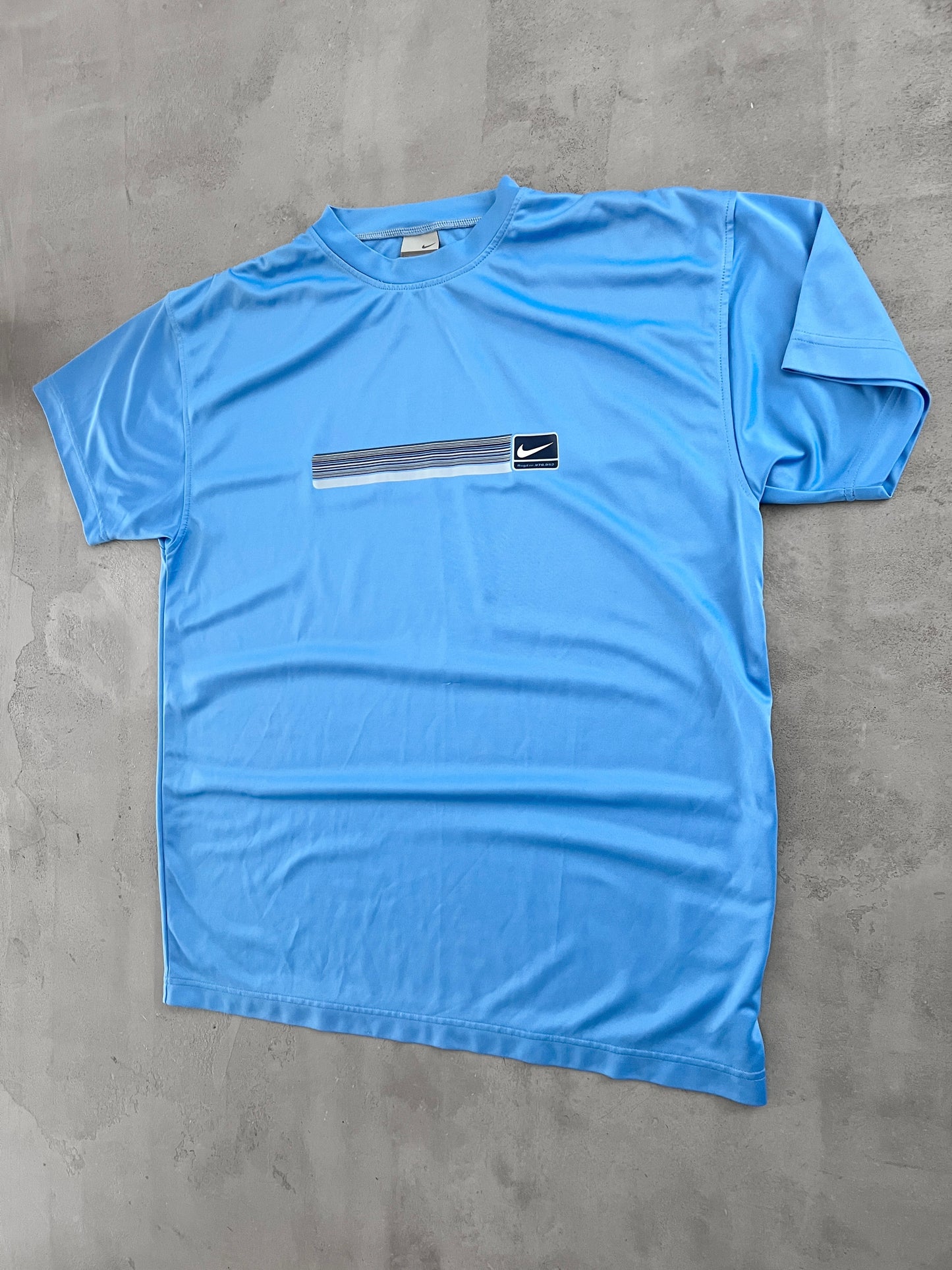 BABY BLUE NIKE TEE - 2000S - L