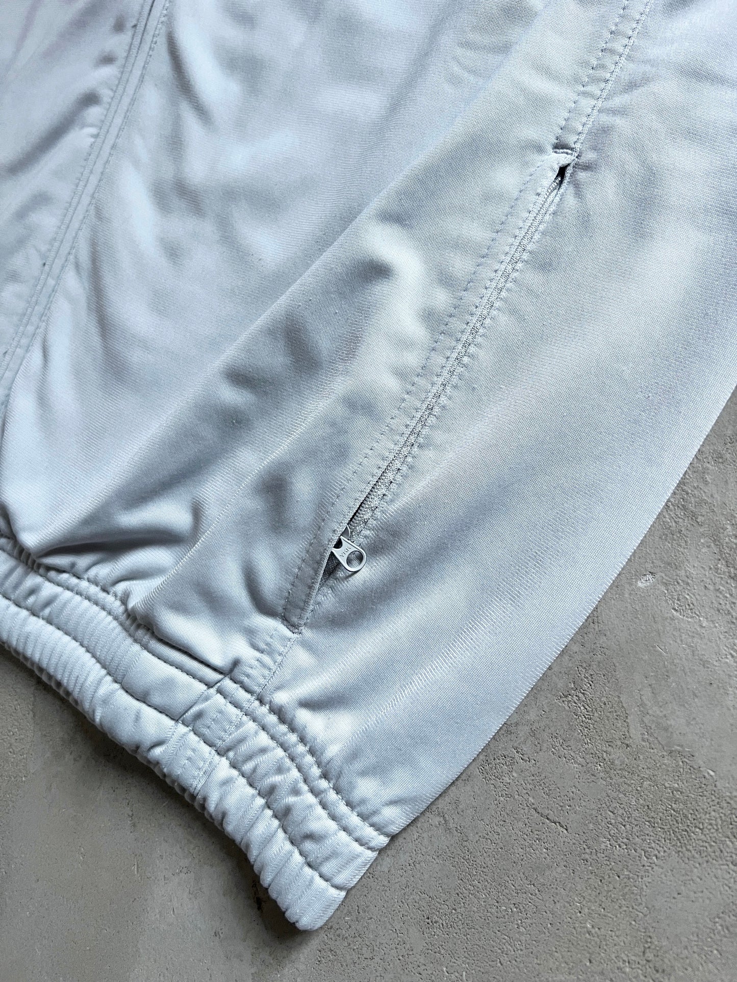 GREY NIKE TRACK JACKET - 2000S - M