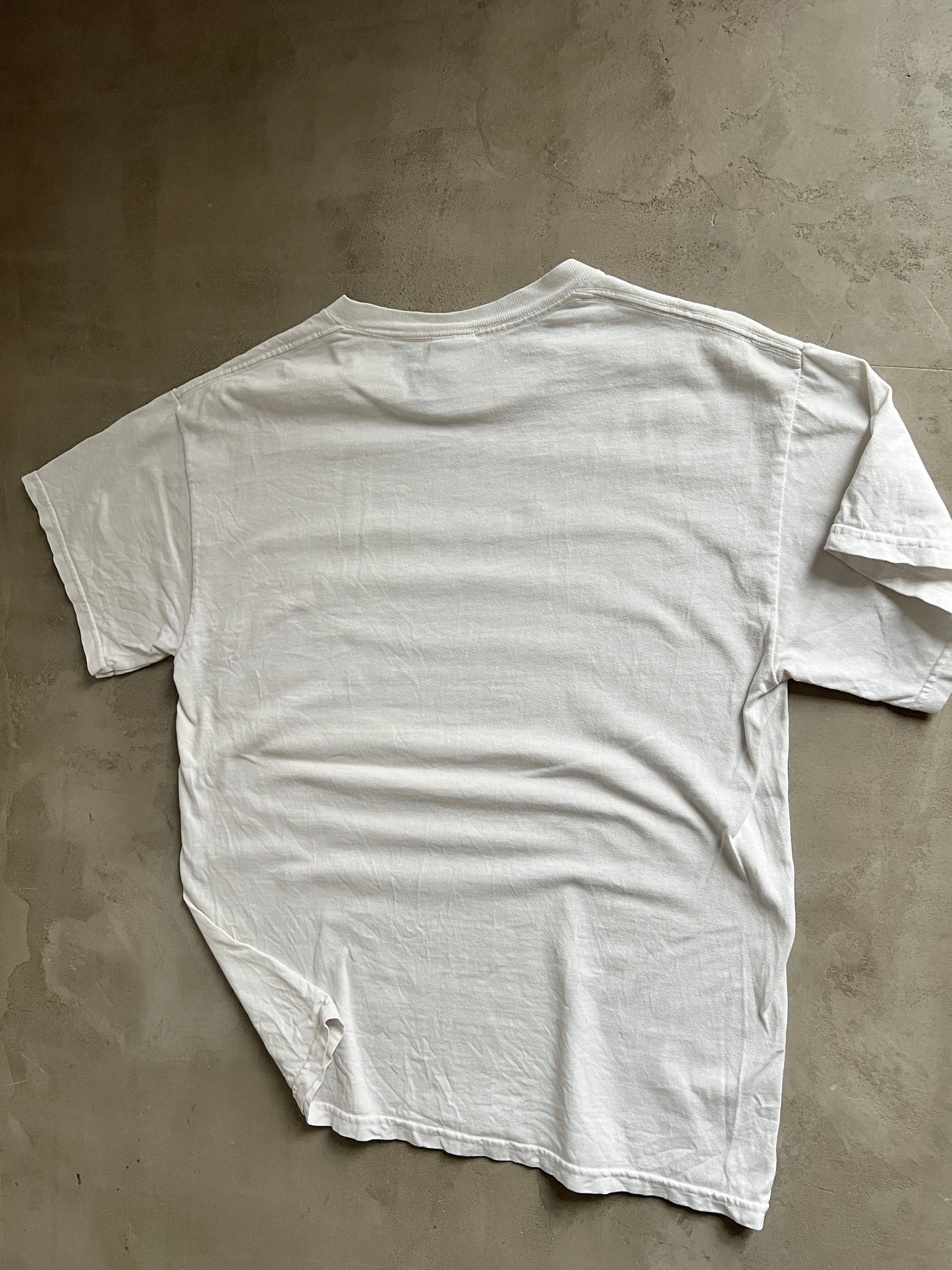 WHITE MERCEDES BENZ TEE - 2000S - M