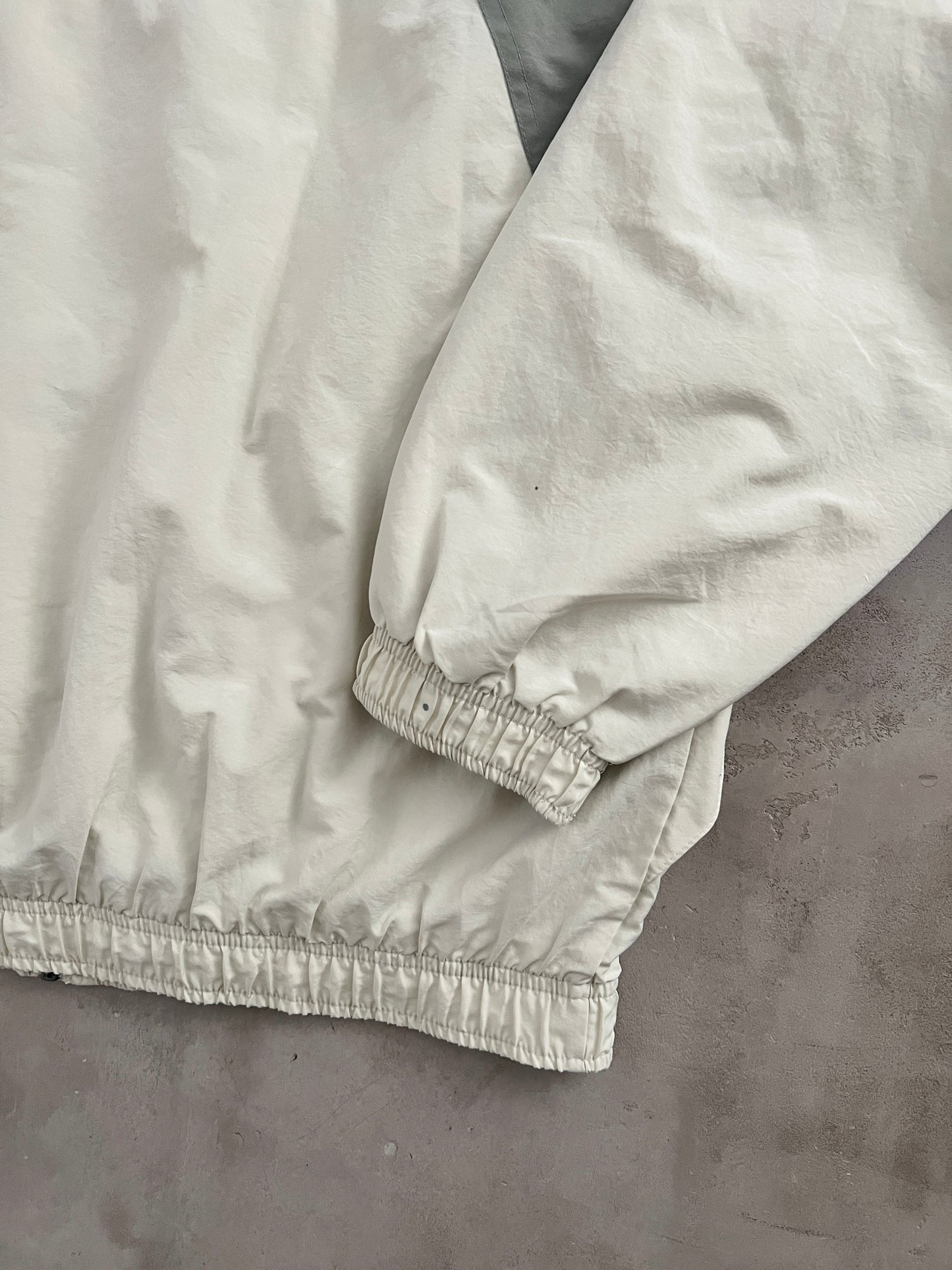 CREME NIKE TRACK JACKET - 2000S - XL