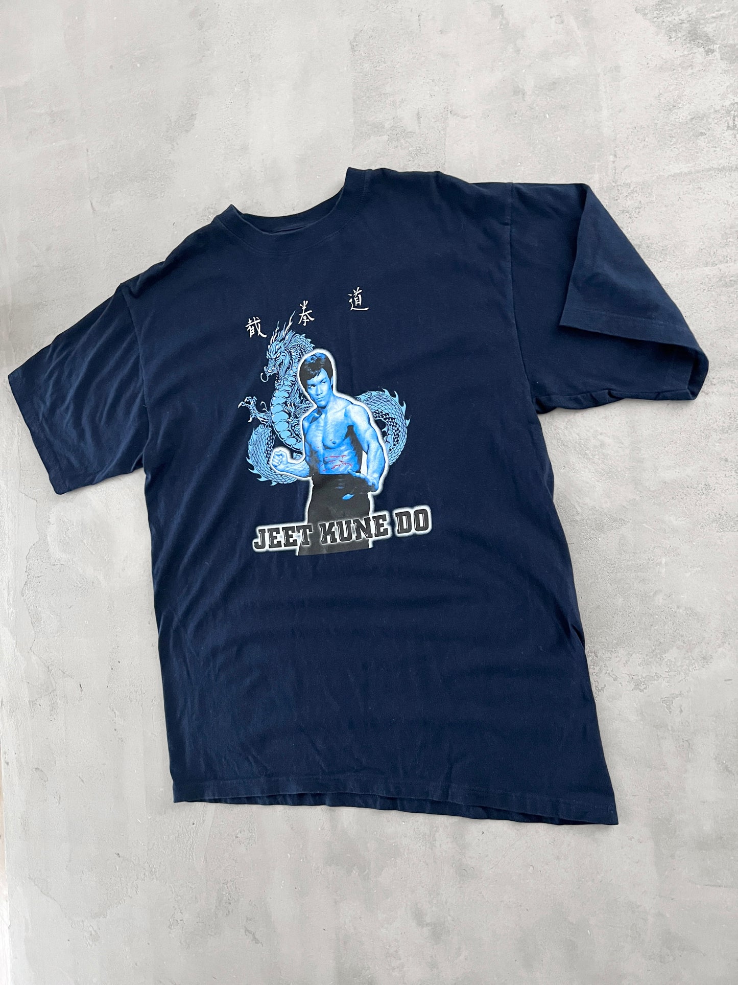 NAVY BRUCE LEE TEE - 1990S - L/M