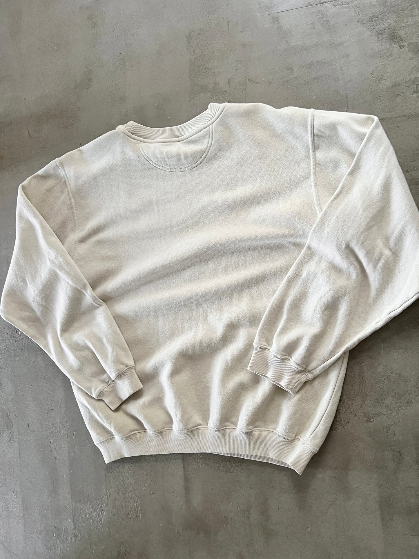CREME NIKE SWEATER - 2000S - M