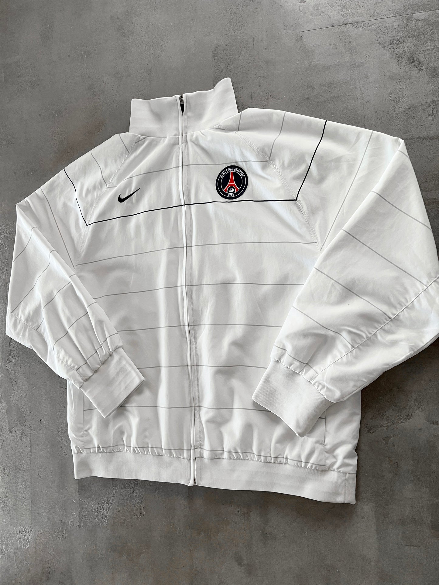 WHITE PSG NIKE JACKET - 2000S - XL