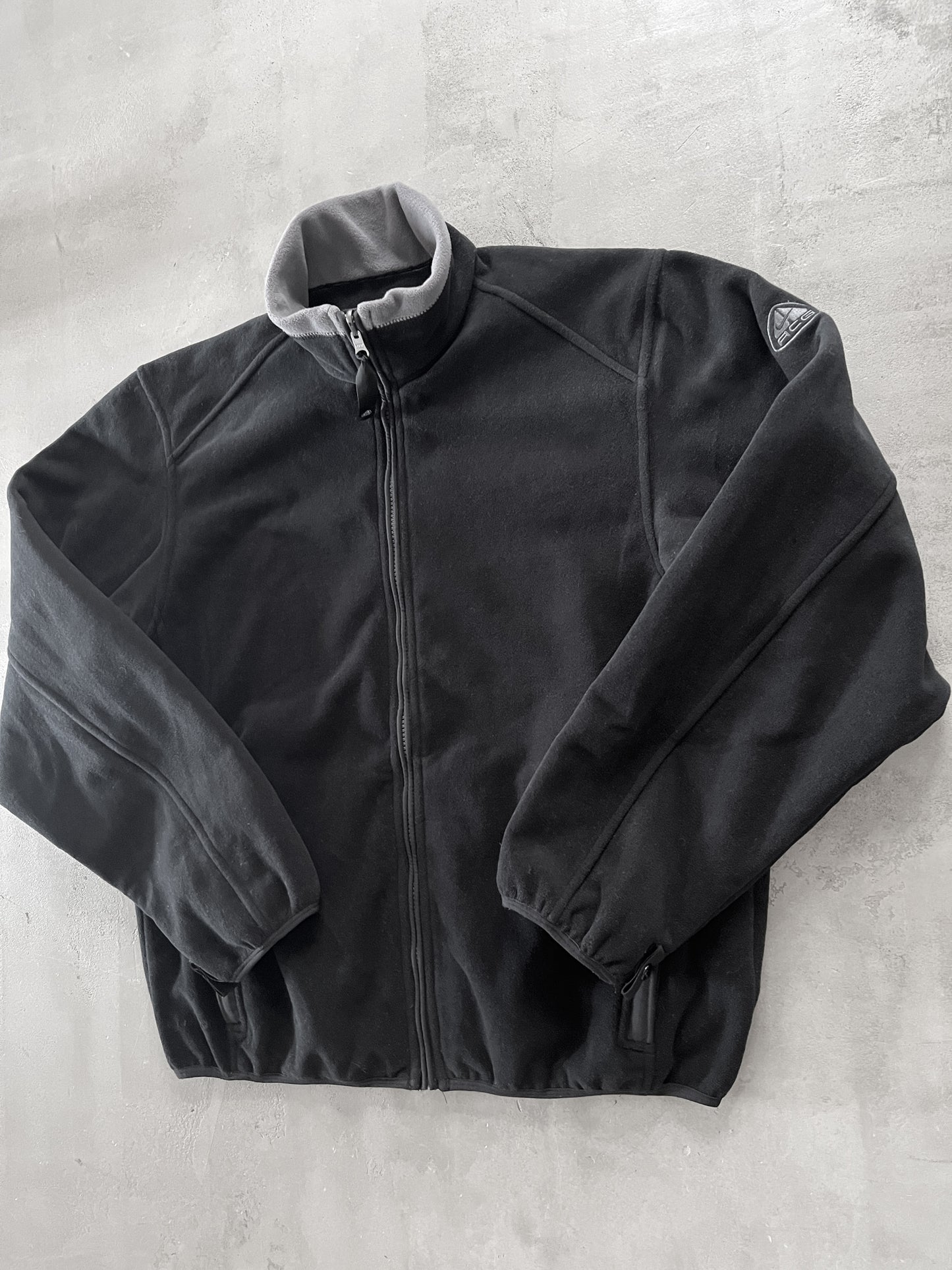BLACK NIKE ACG FLEECE - 2000S - M