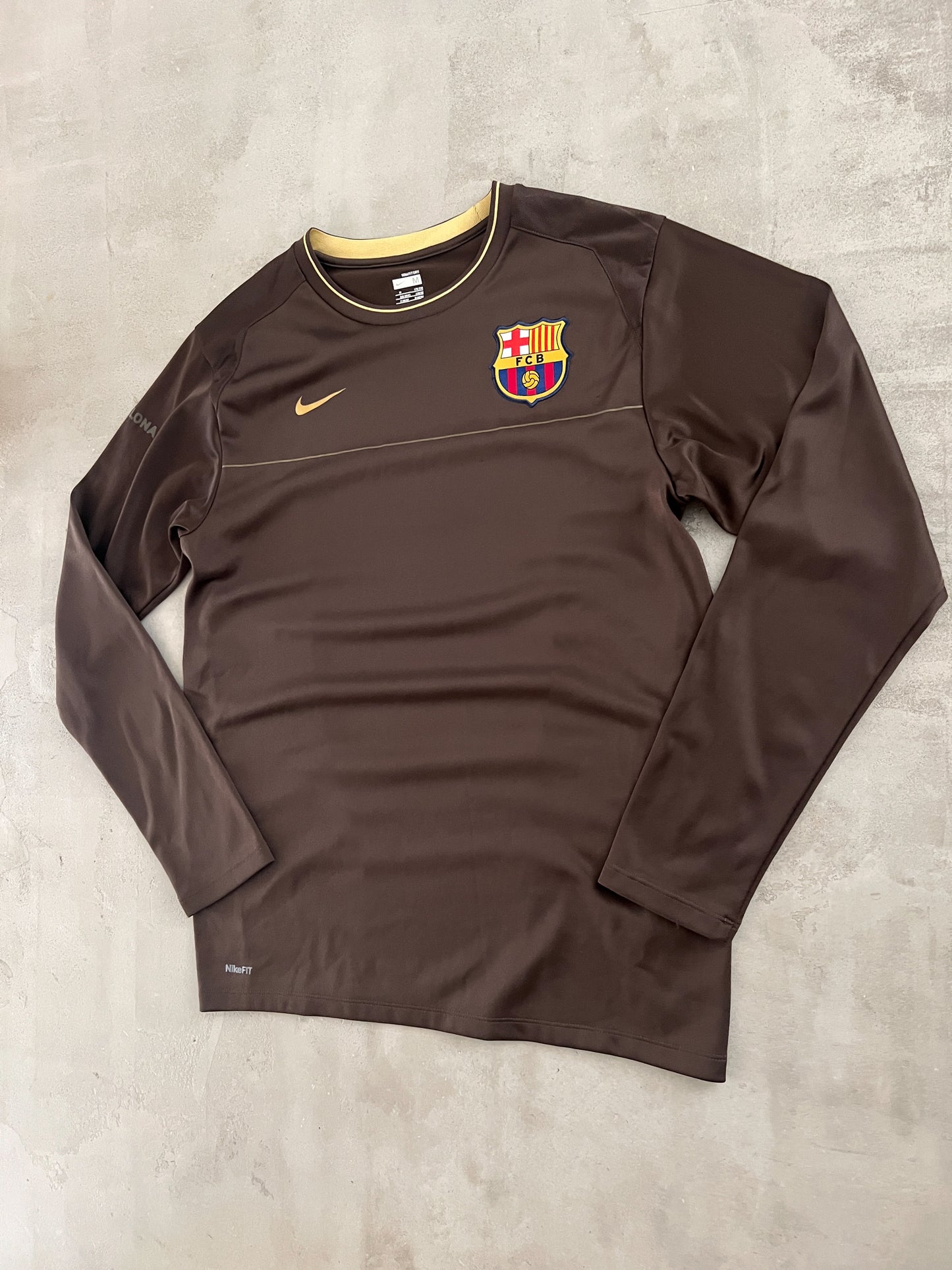 MOCHA FC BARCELONA NIKE LONGSLEEVE - 2000S - M