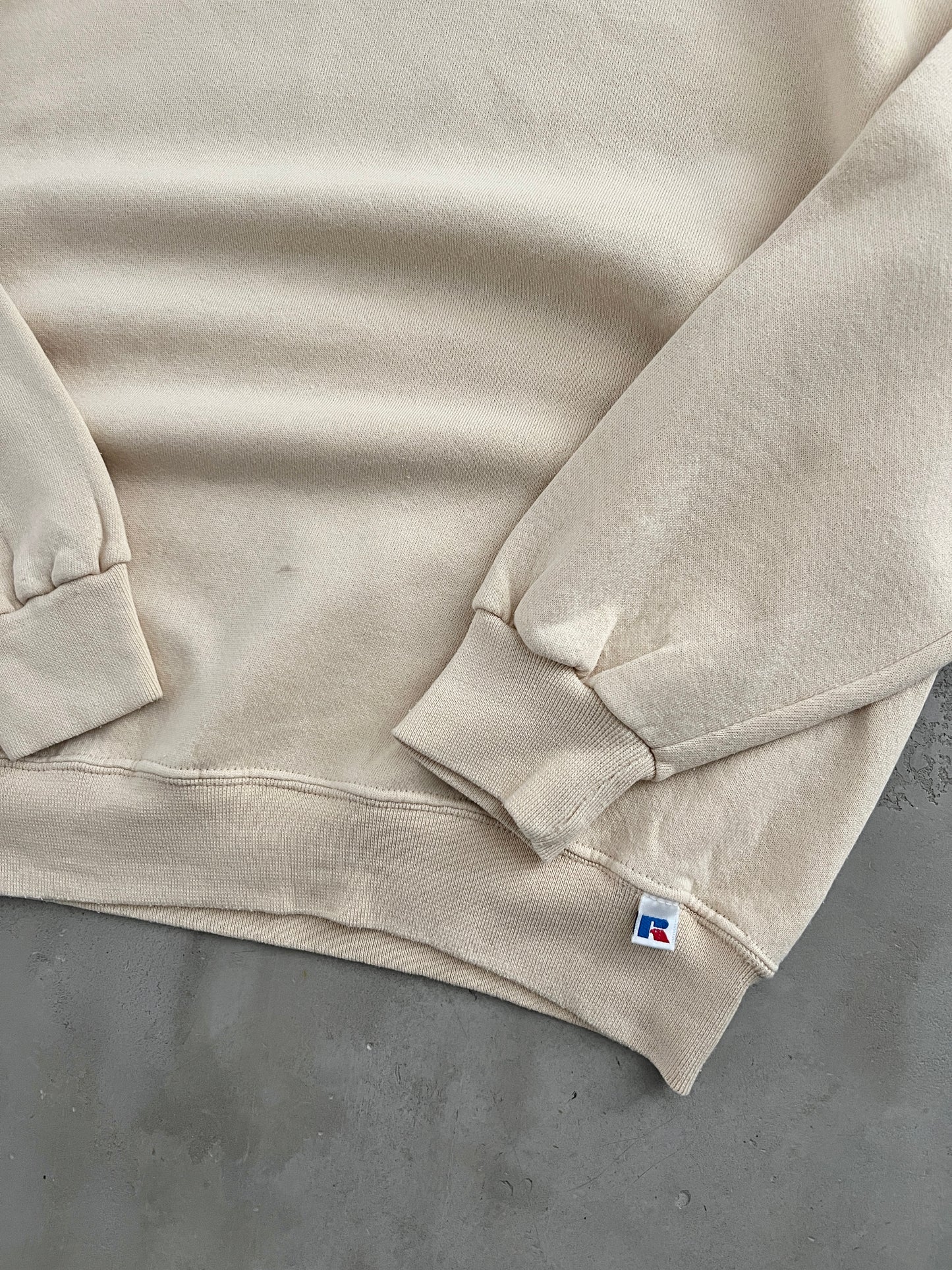 CREME RUSSELL SWEATER - 1990S - L