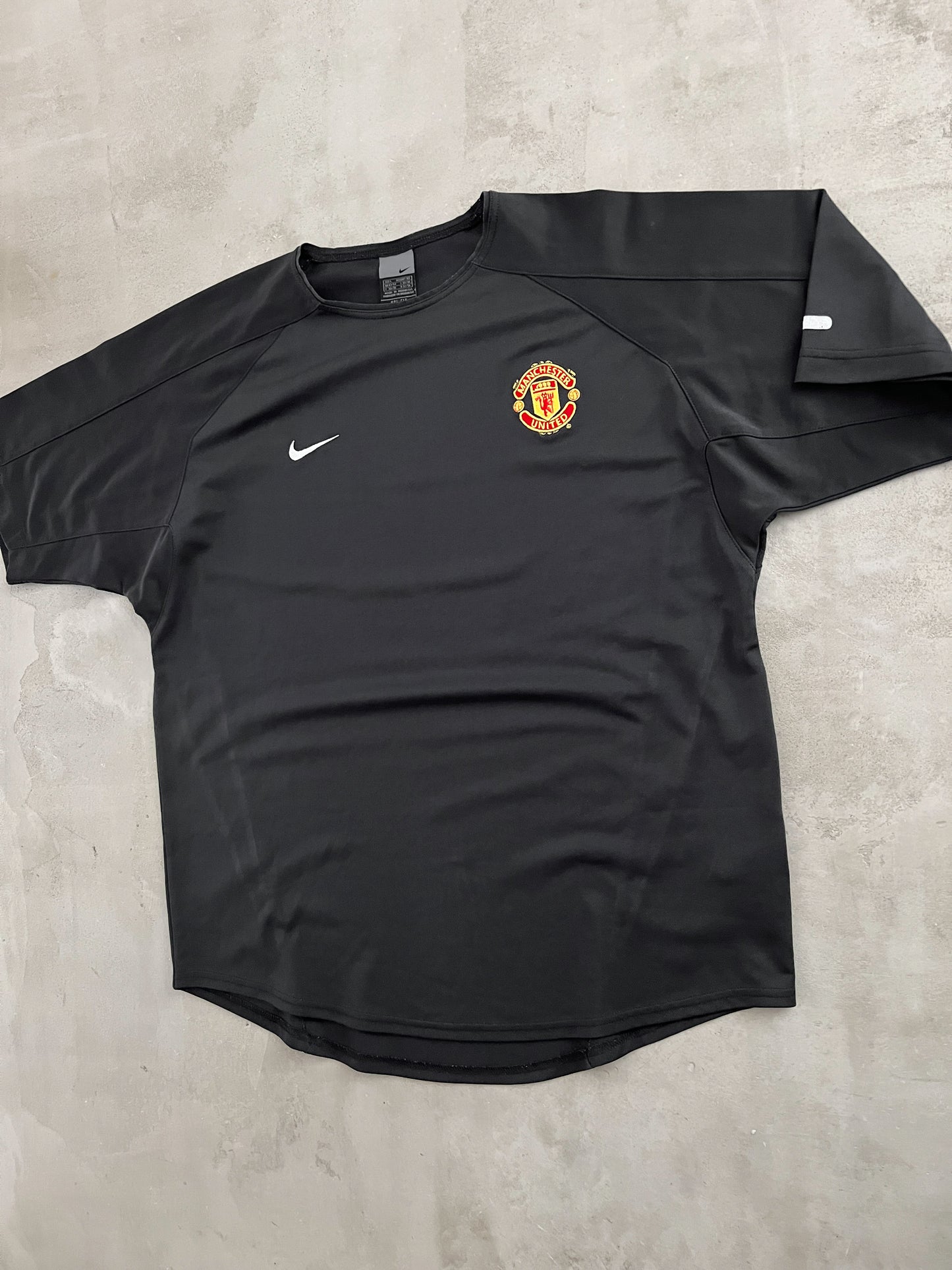 BLACK MANCHESTER UNITED NIKE JERSEY - 2000S - XL/L