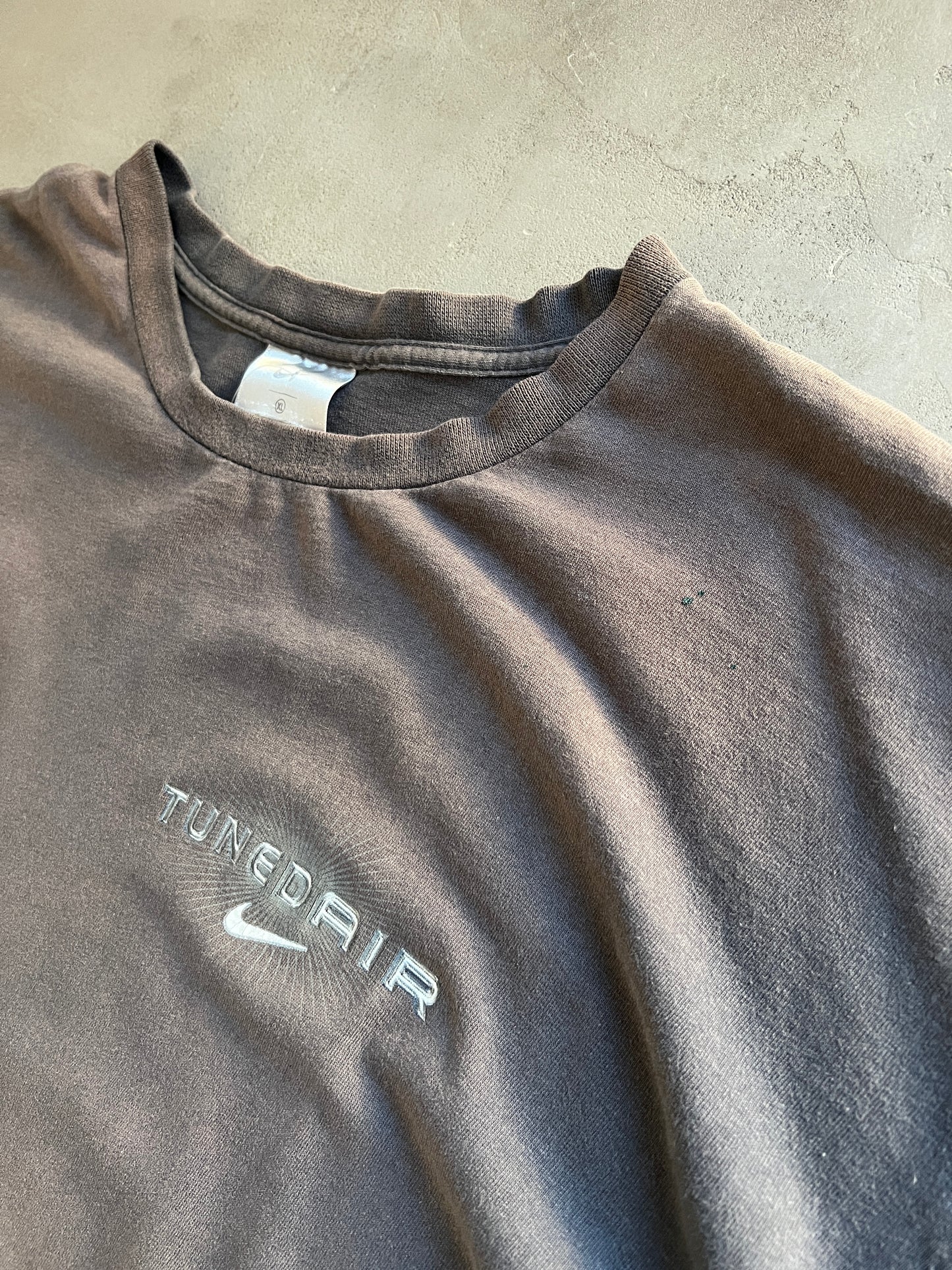 FADED MOCHA NIKE TN TEE - 1990S - XL