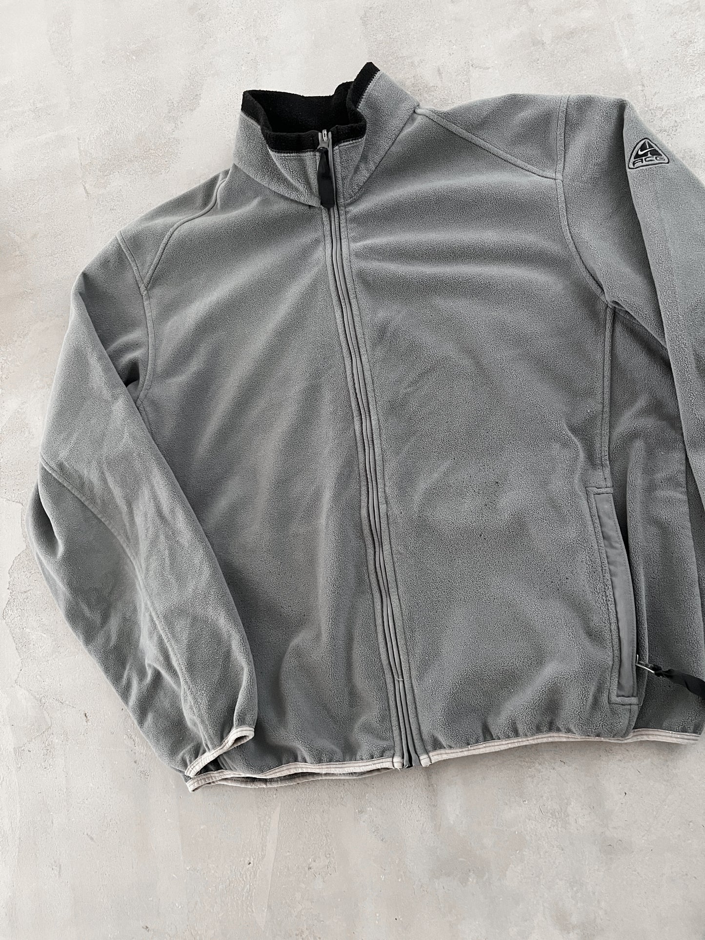 GREY NIKE ACG FLEECE - 2000S - L