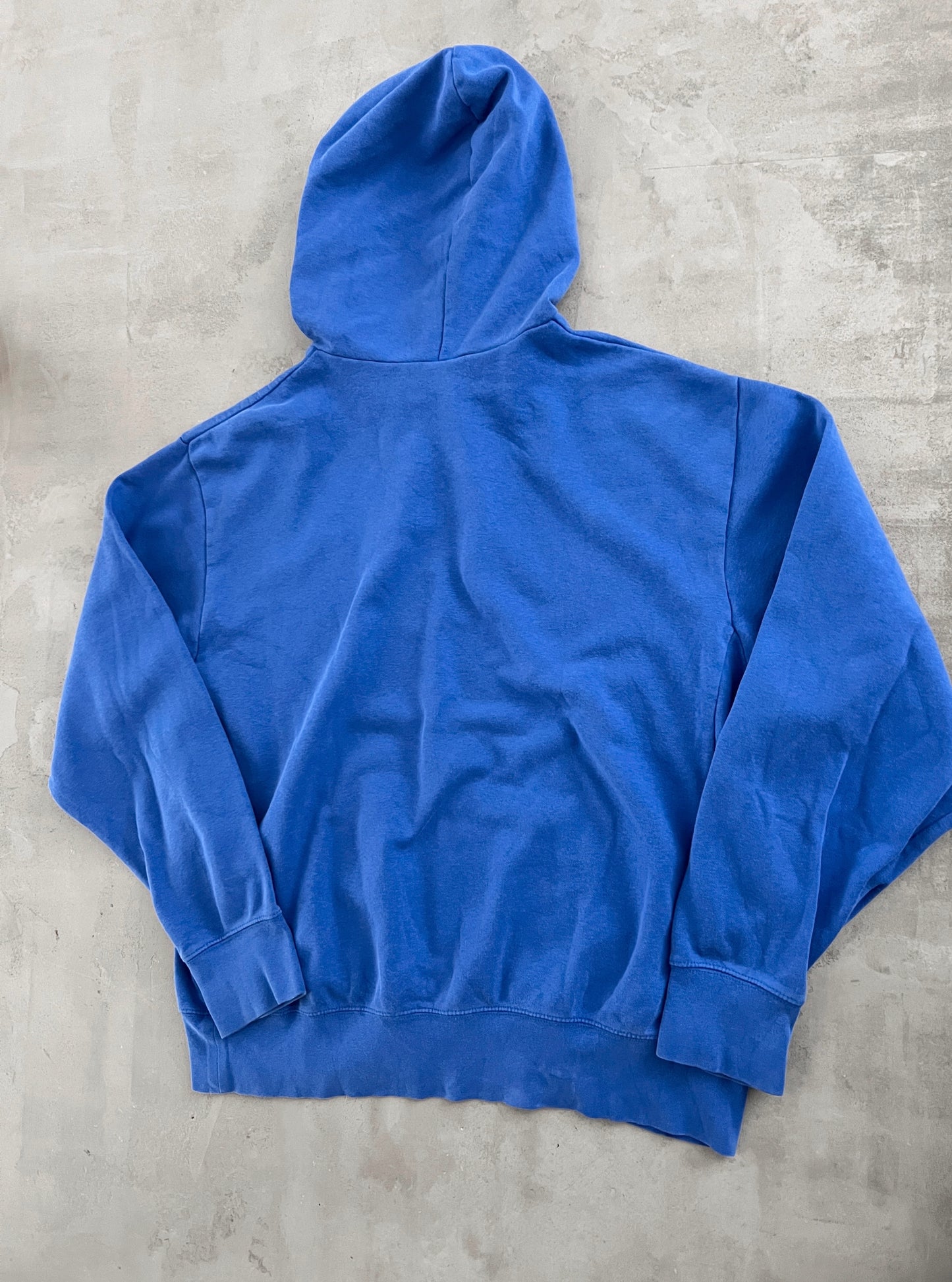 BLUE NIKE BASKETBALL HOODIE - 2000S - L/XL