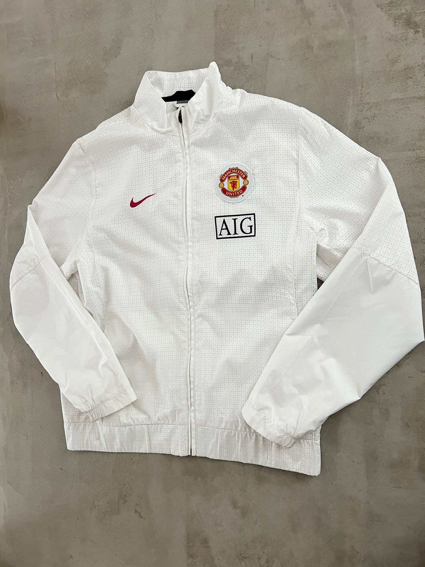 WHITE MANCHESTER UNITED NIKE JACKET - 2000S - XL