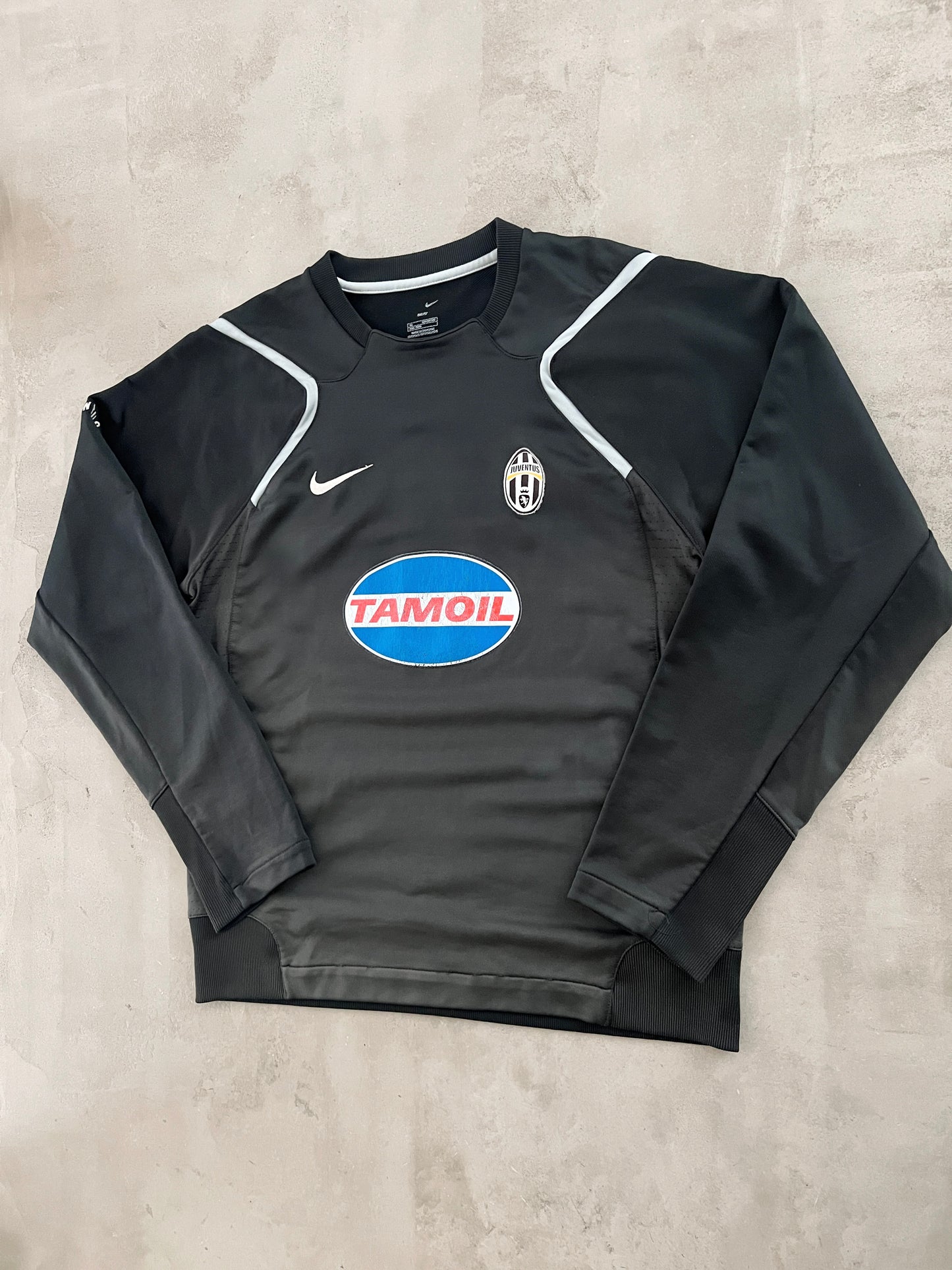 BLACK JUVENTUS NIKE SWEATER - 2000S - M