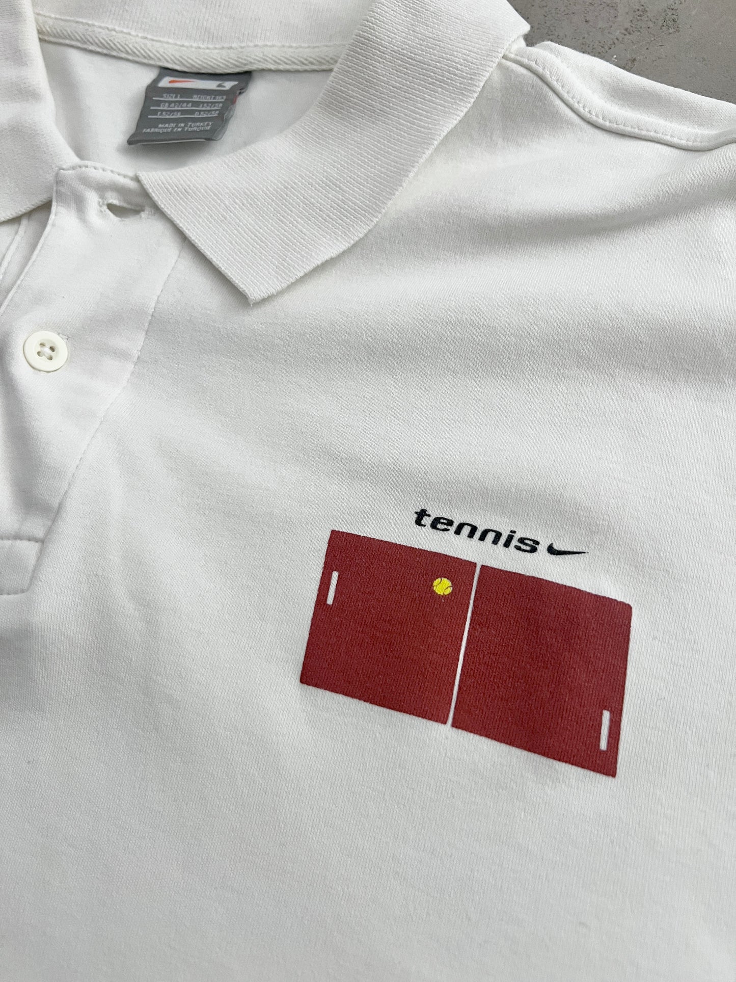 WHITE NIKE TENNIS POLO - 2000S - L