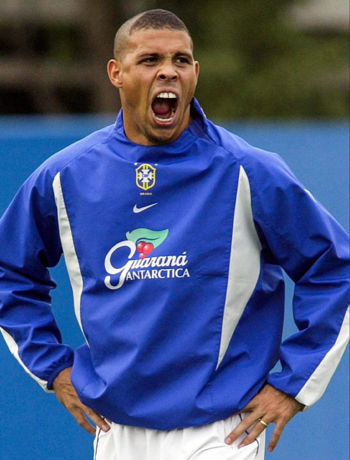 BLUE BRAZIL GUARANÁ ANTARCTICA NIKE SWEATER - 2000S - L