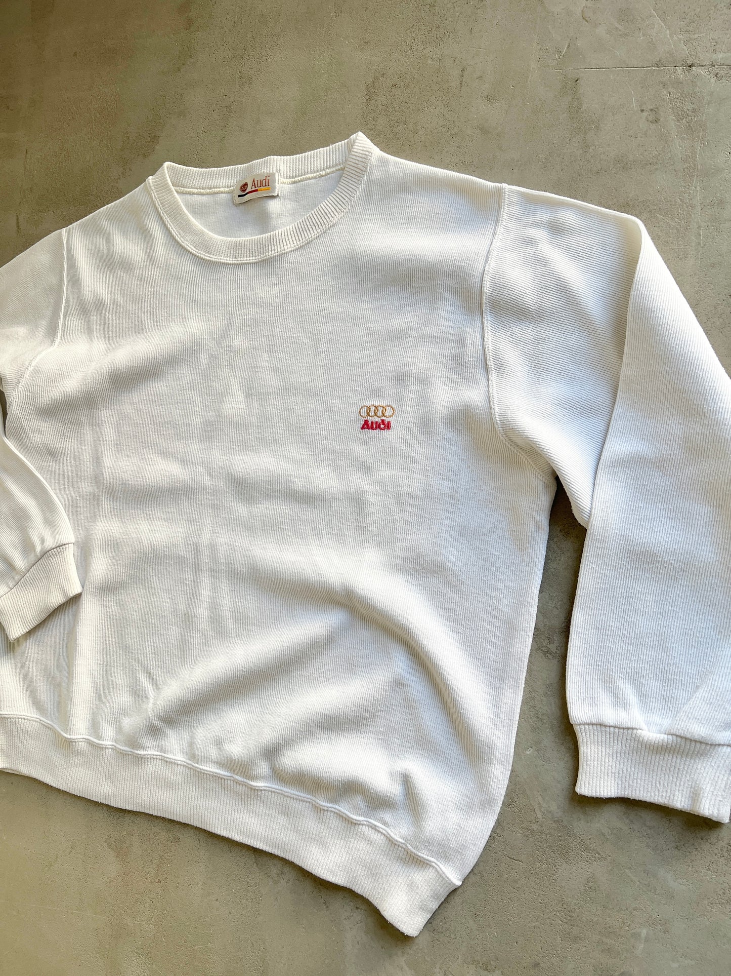 WHITE AUDI SWEATER - 1990S - XS