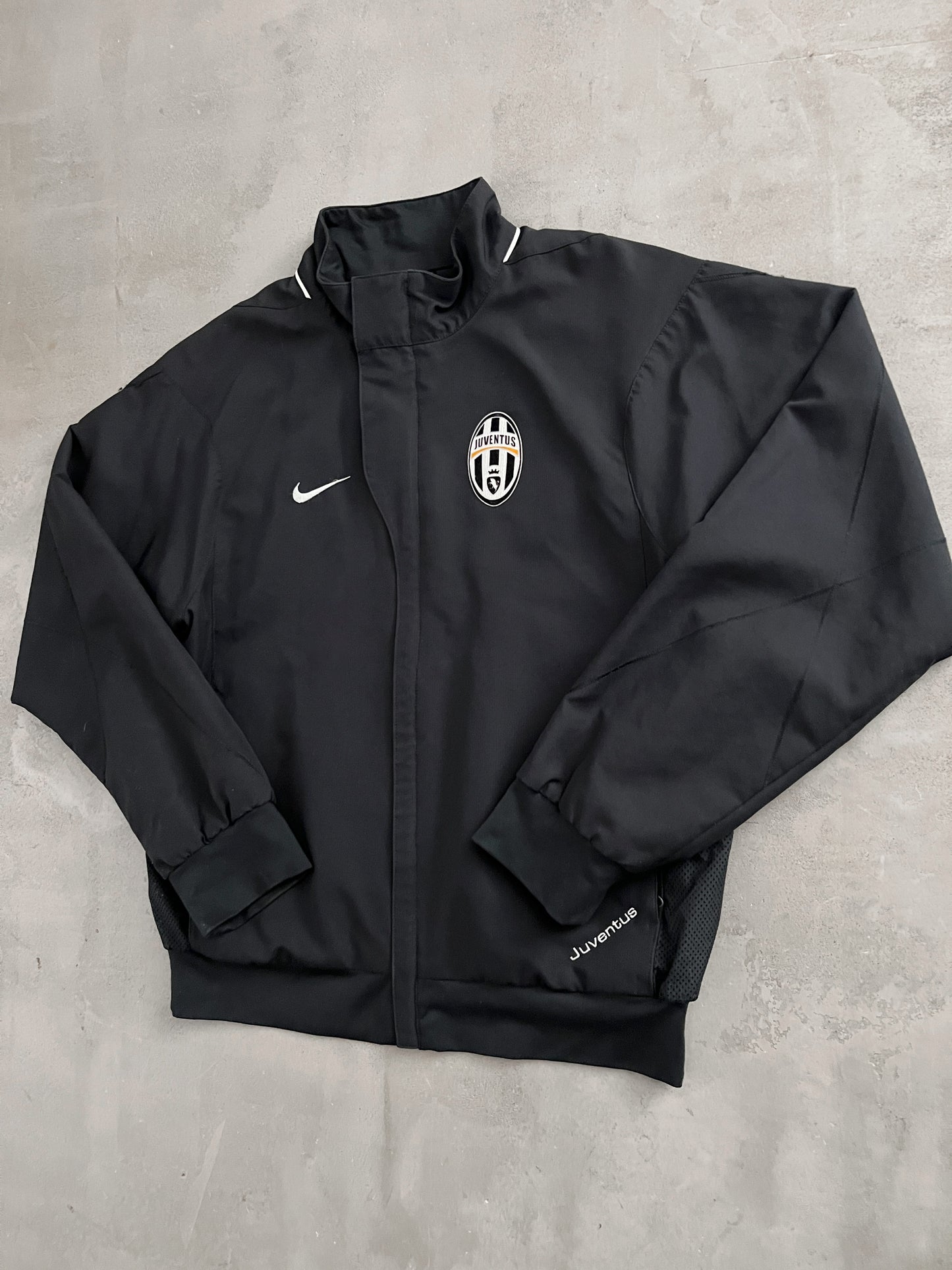 BLACK JUVENTUS NIKE JACKET - 2000S - S