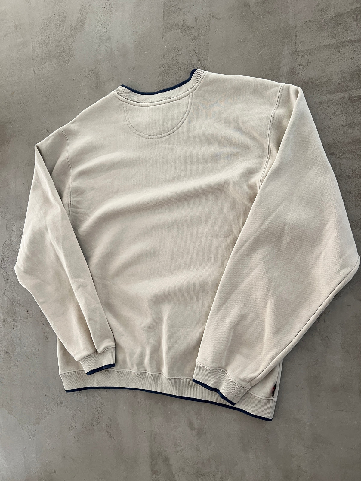 CREME NIKE SWEATER - 2000S - L