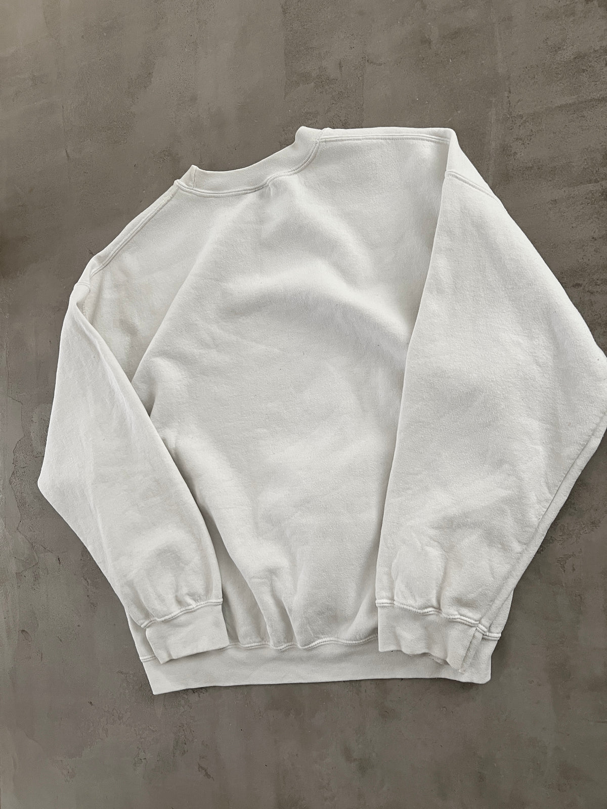 WHITE FREDDIE MERCURY CHAMPION SWEATER - 1990S - L