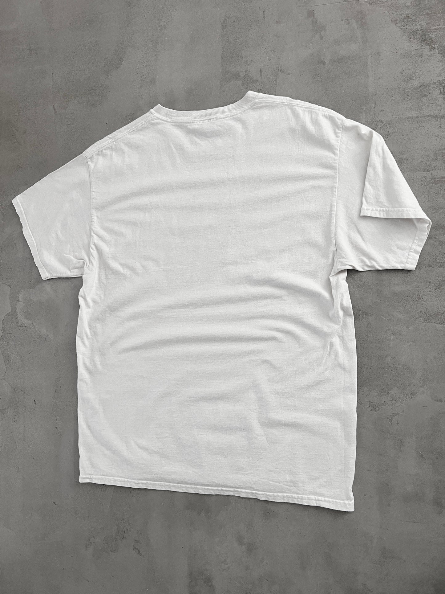 WHITE BMW TEE - 1990S - L/XL