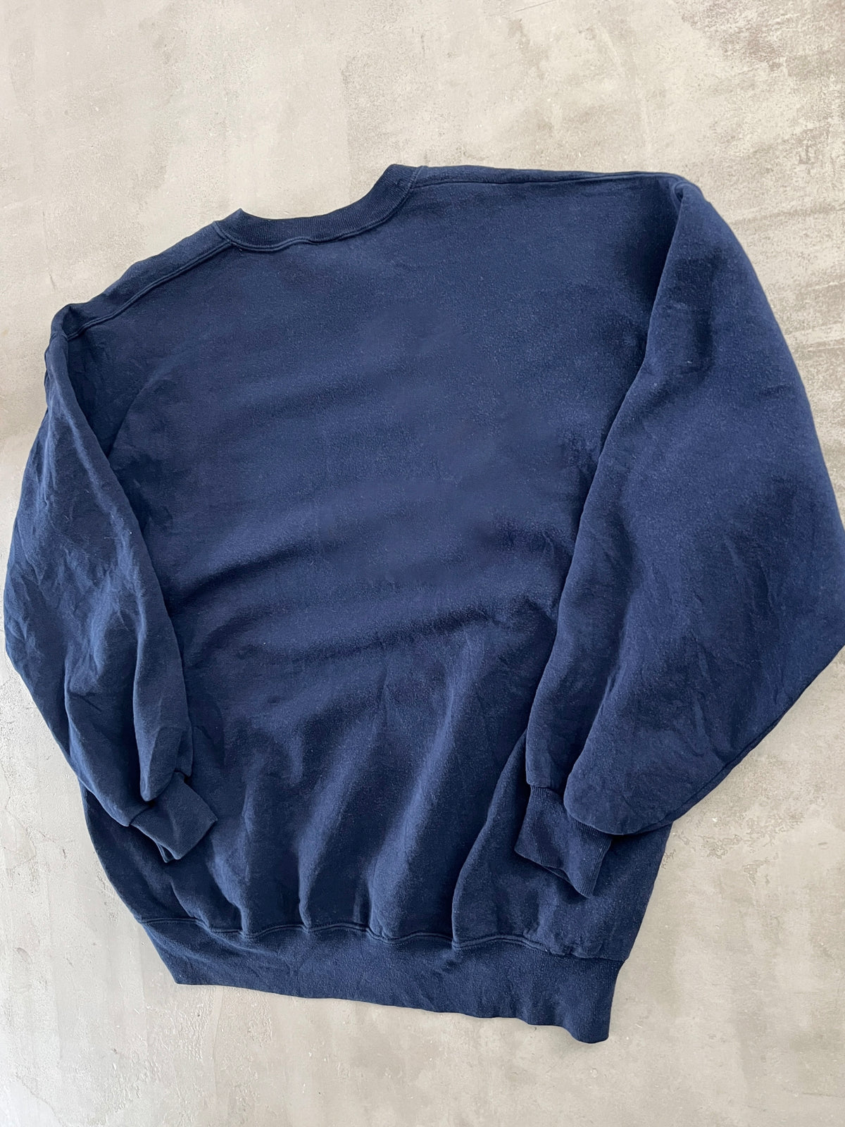 NAVY YANKEES RUSSELL SWEATER - 1990S - XL