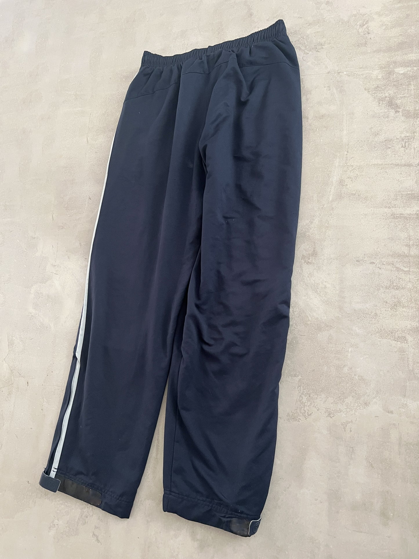 GREY FC BARCELONA NIKE TRACKSUIT - 2000S - M
