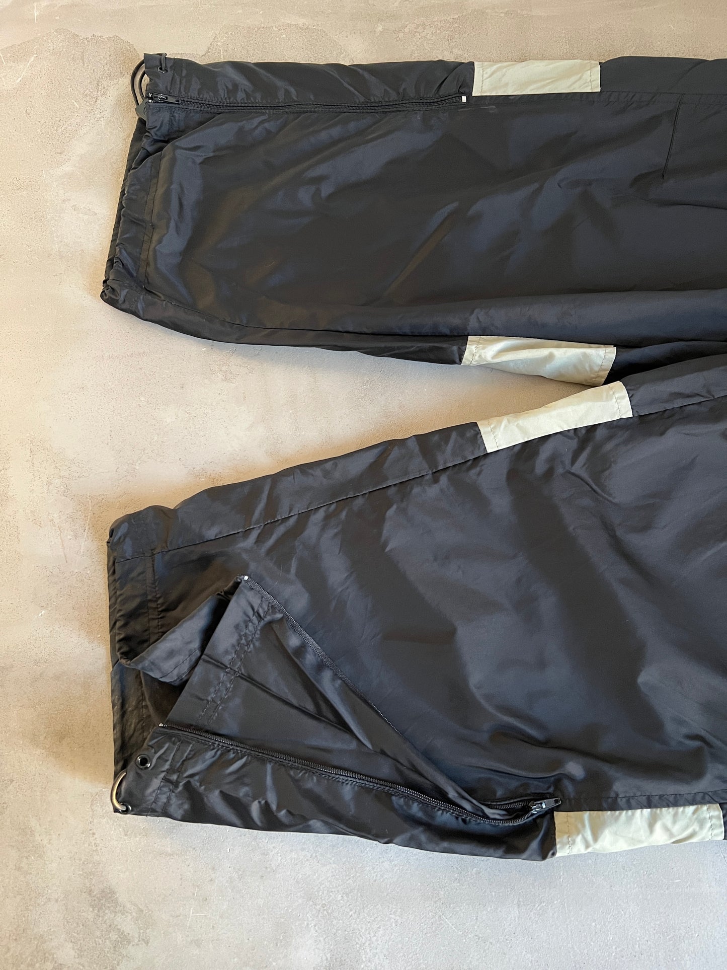 BLACK NIKE HEX TRACK PANTS - 2000S - XL