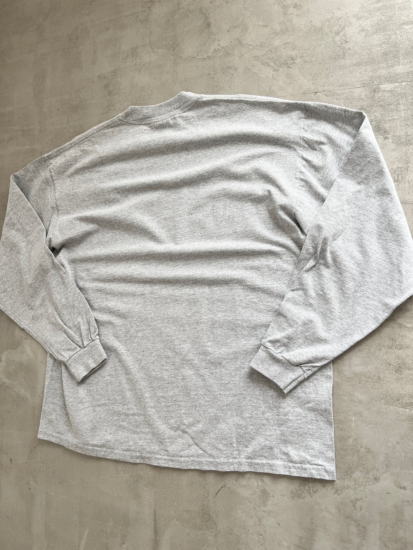 GREY PORSCHE LONGSLEEVE - 2000S - L