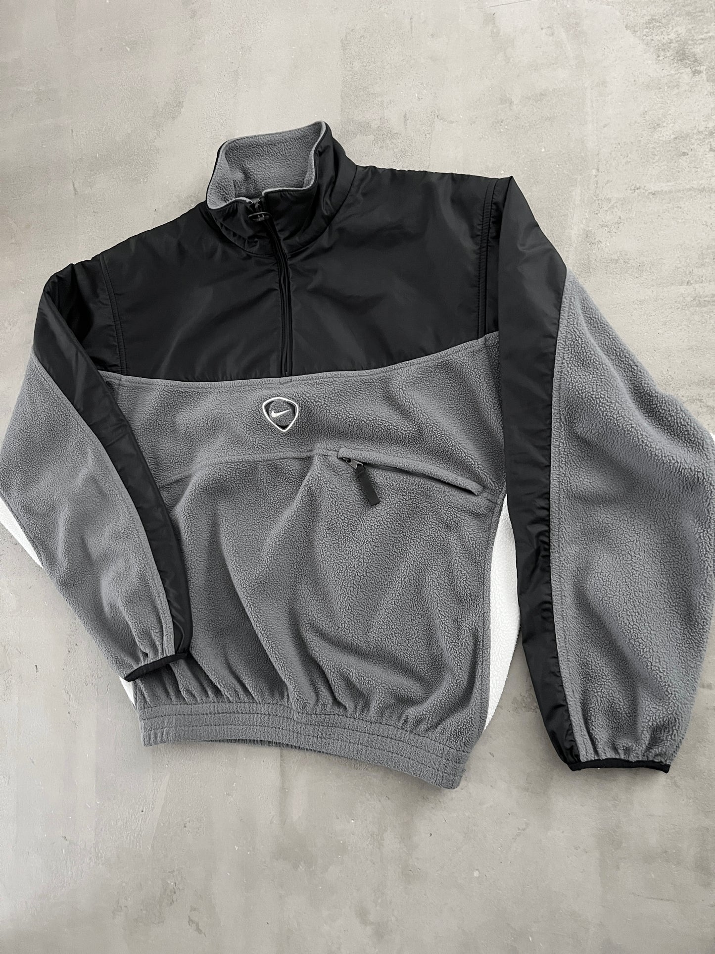 GREY NIKE FLEECE - 2000S - S