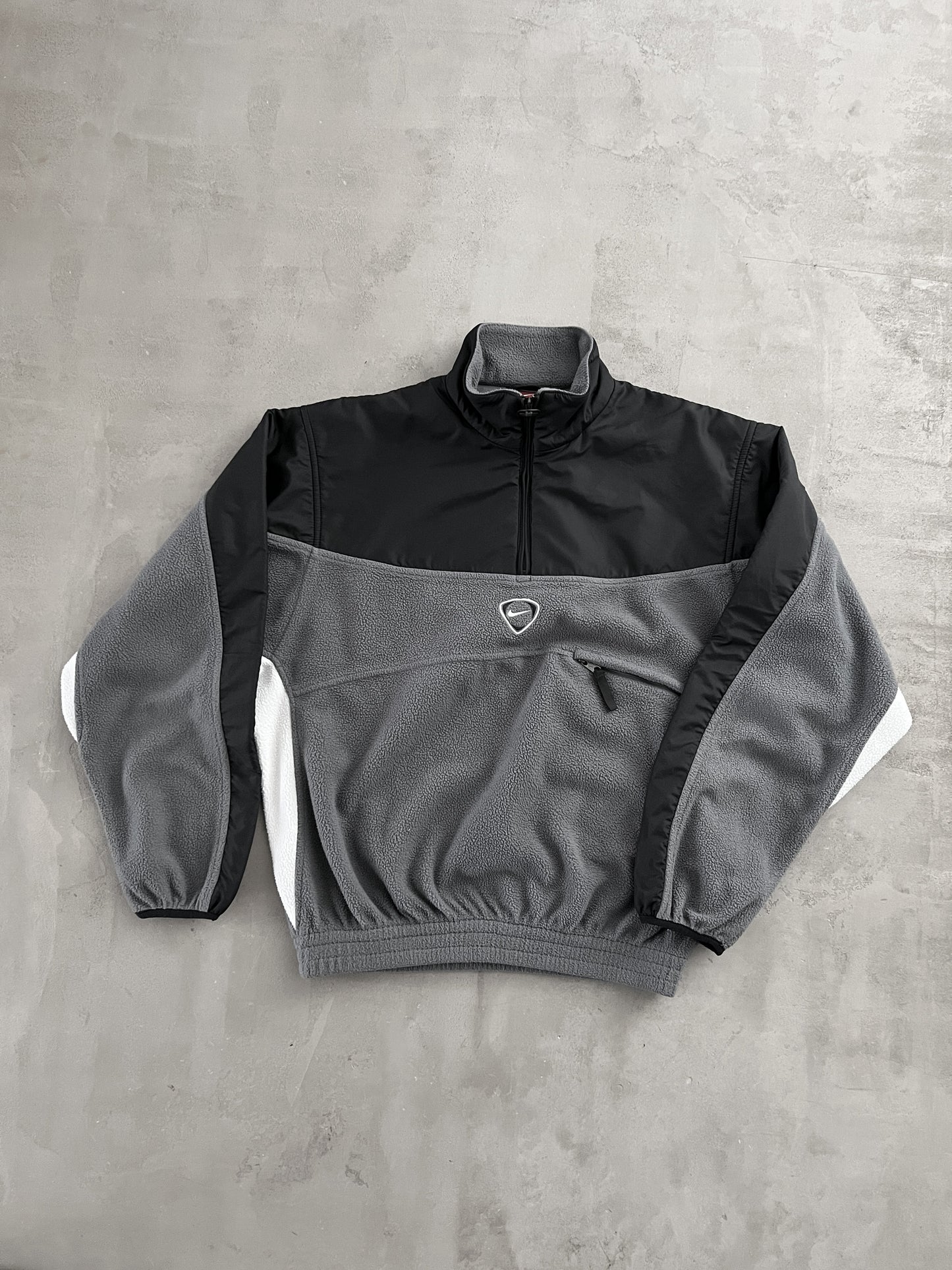 GREY NIKE FLEECE - 2000S - S