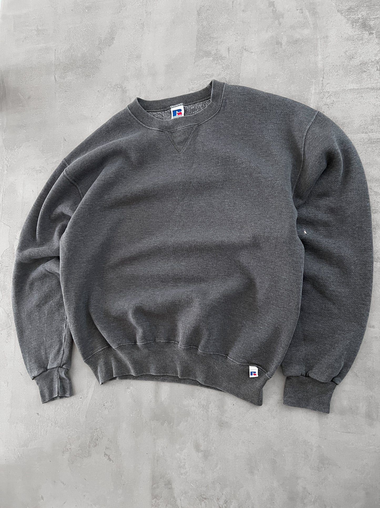 GREY RUSSELL SWEATER - 1990S - L/M
