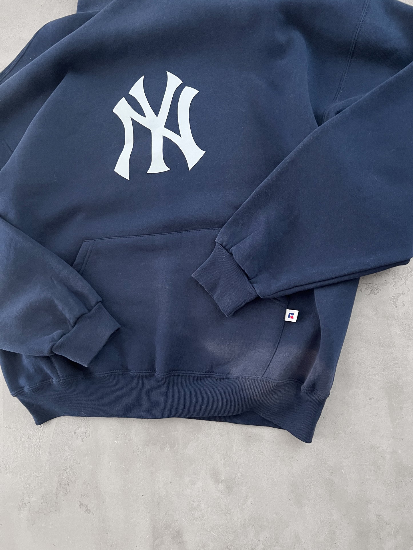 NAVY YANKEES RUSSELL HOODIE - 1990S - XL