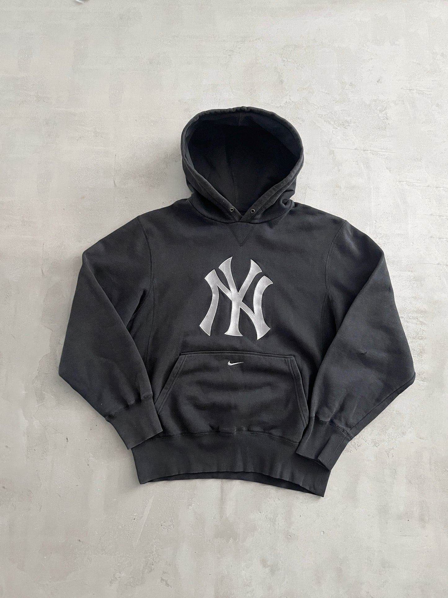 BLACK YANKEES NIKE HOODIE - 2000S - M/S