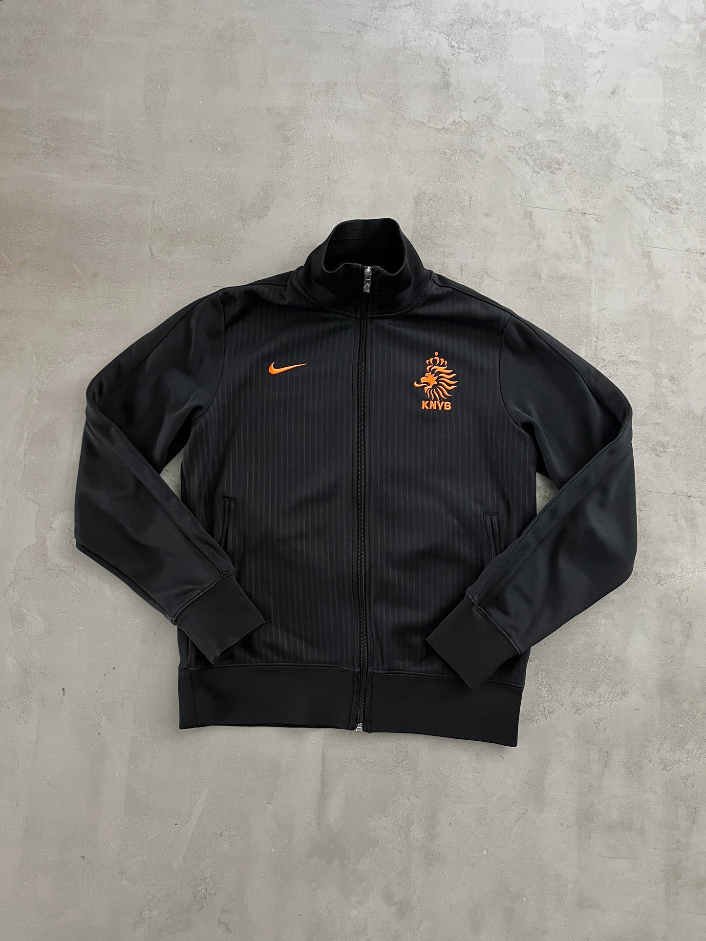 BLACK NETHERLANDS NIKE JACKET - 2000S - M