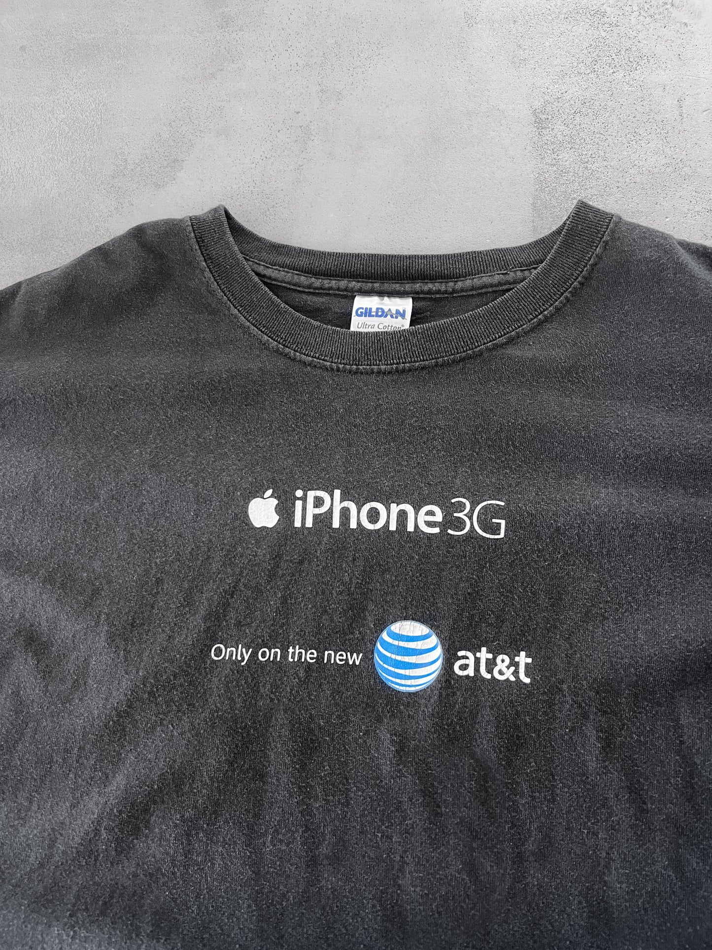 FADED BLACK APPLE IPHONE TEE - 2000S - L