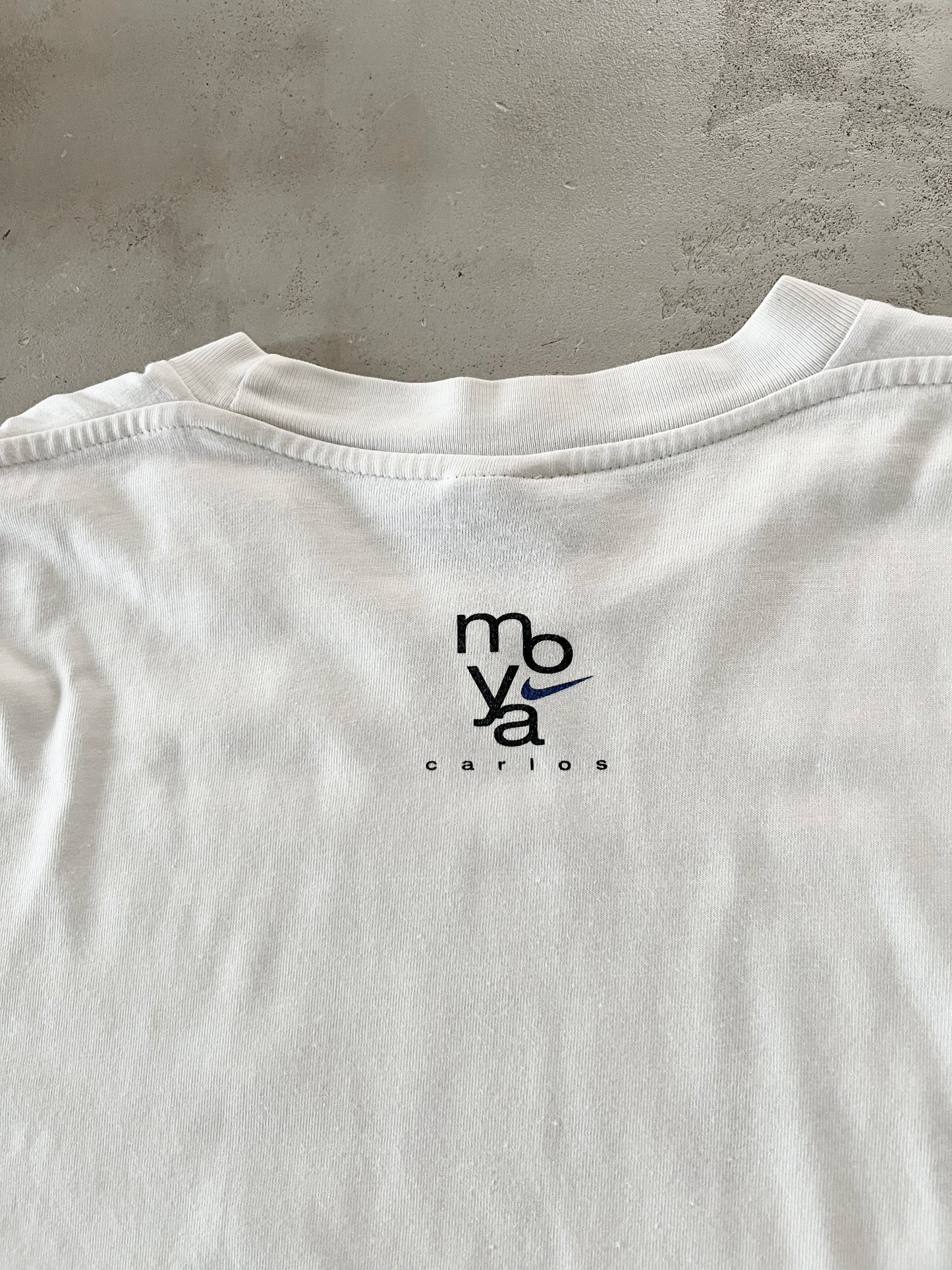 WHITE NIKE TENNIS X CARLOS MOYA TEE - 2000S - L