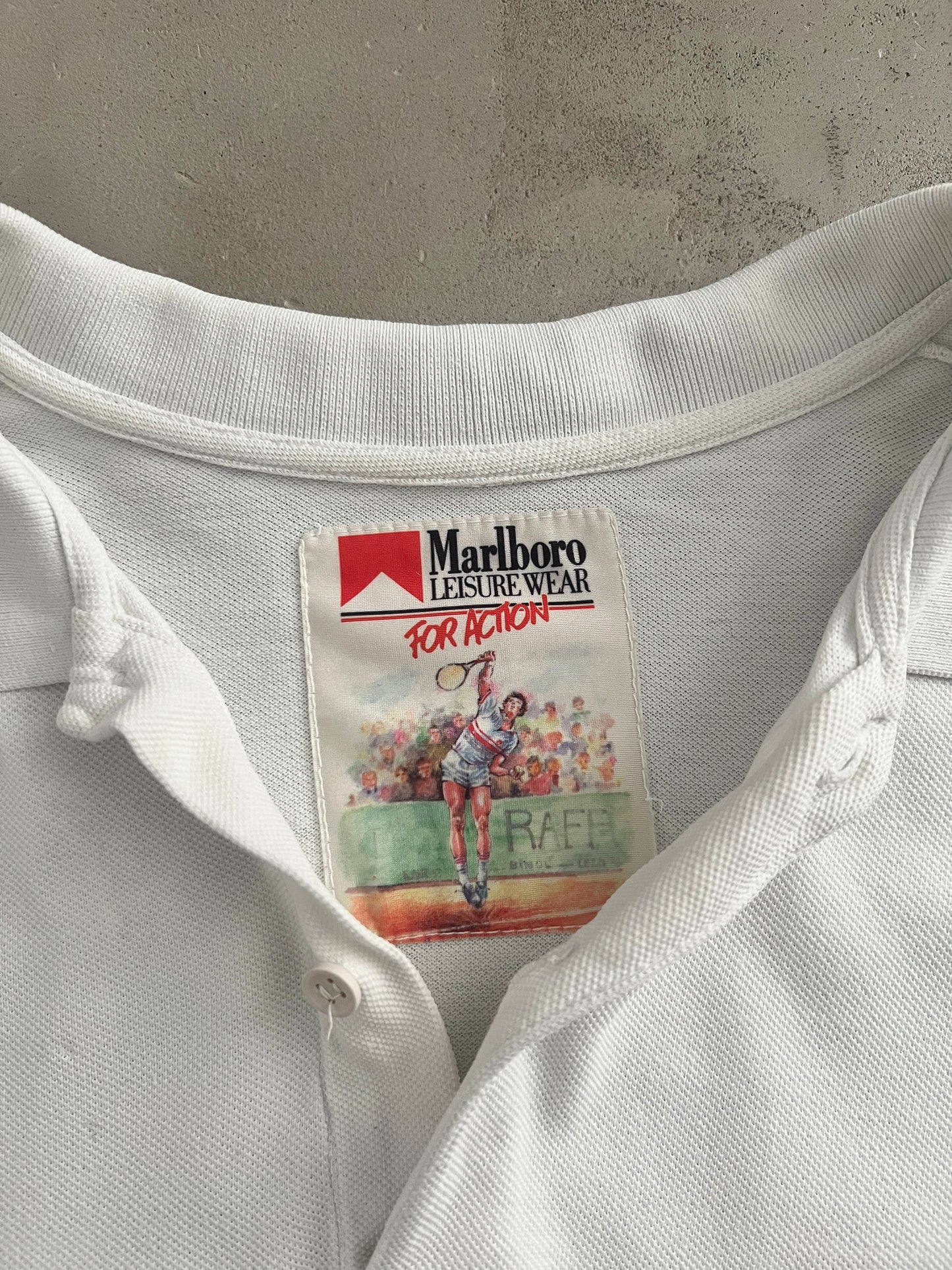WHITE MARLBORO POLO - 1990S - L/XL