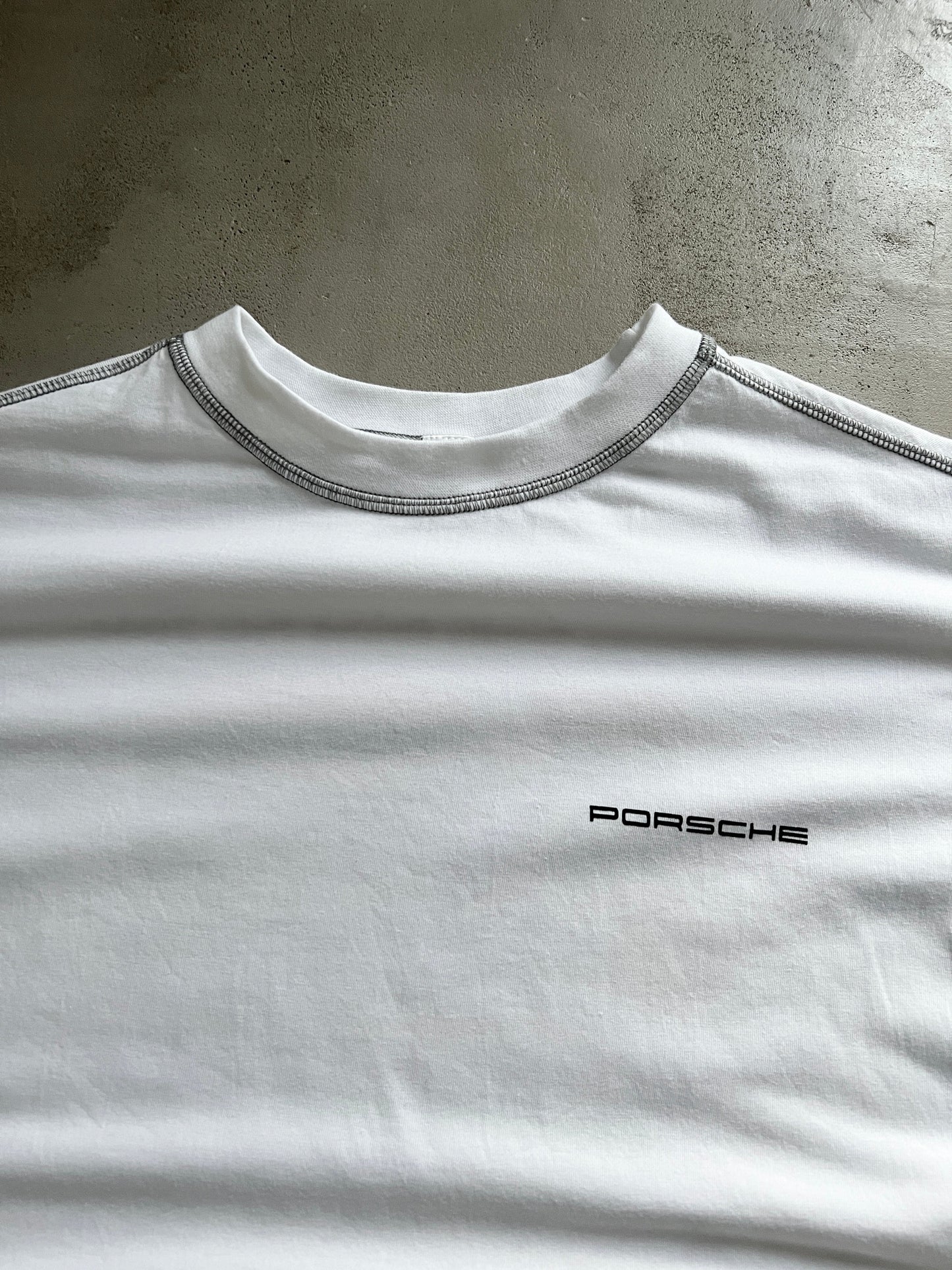 WHITE PORSCHE TEE - 2000S - S/M