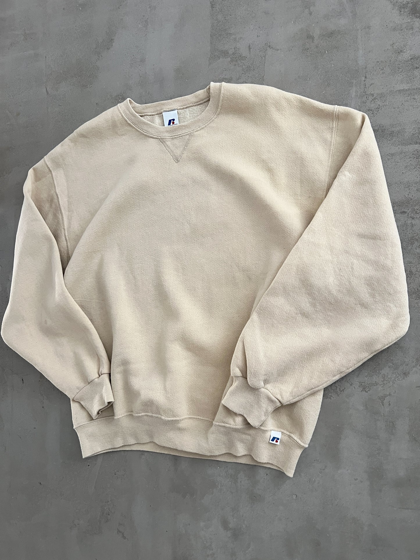 CREME RUSSELL SWEATER - 1990S - L